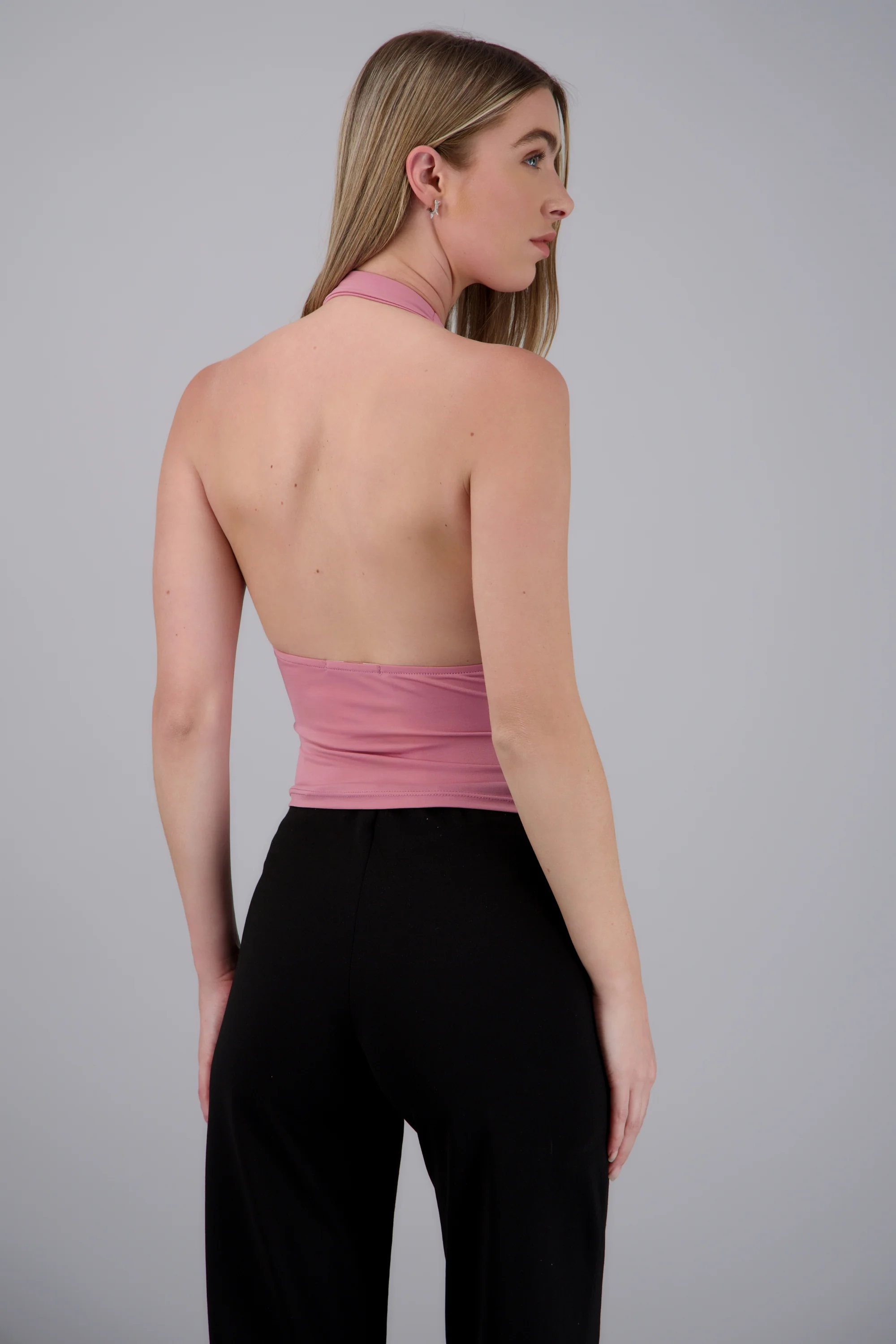 Top halter escote cascada - Image 4