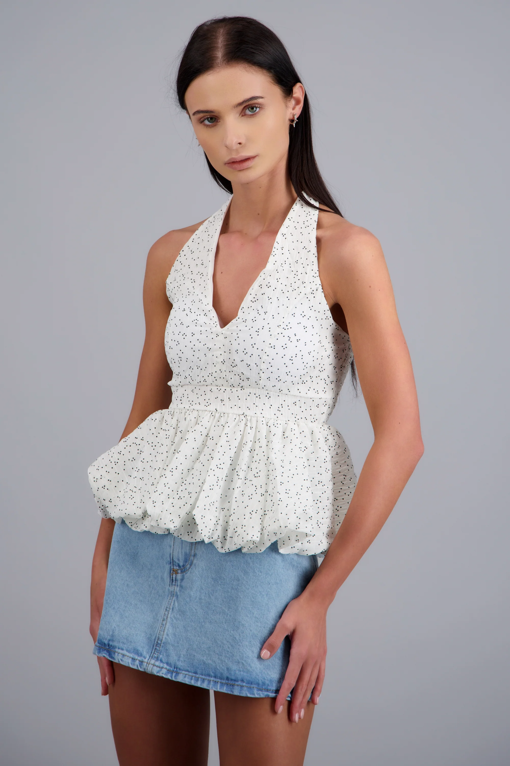 Top halter peplum moteado - Image 2