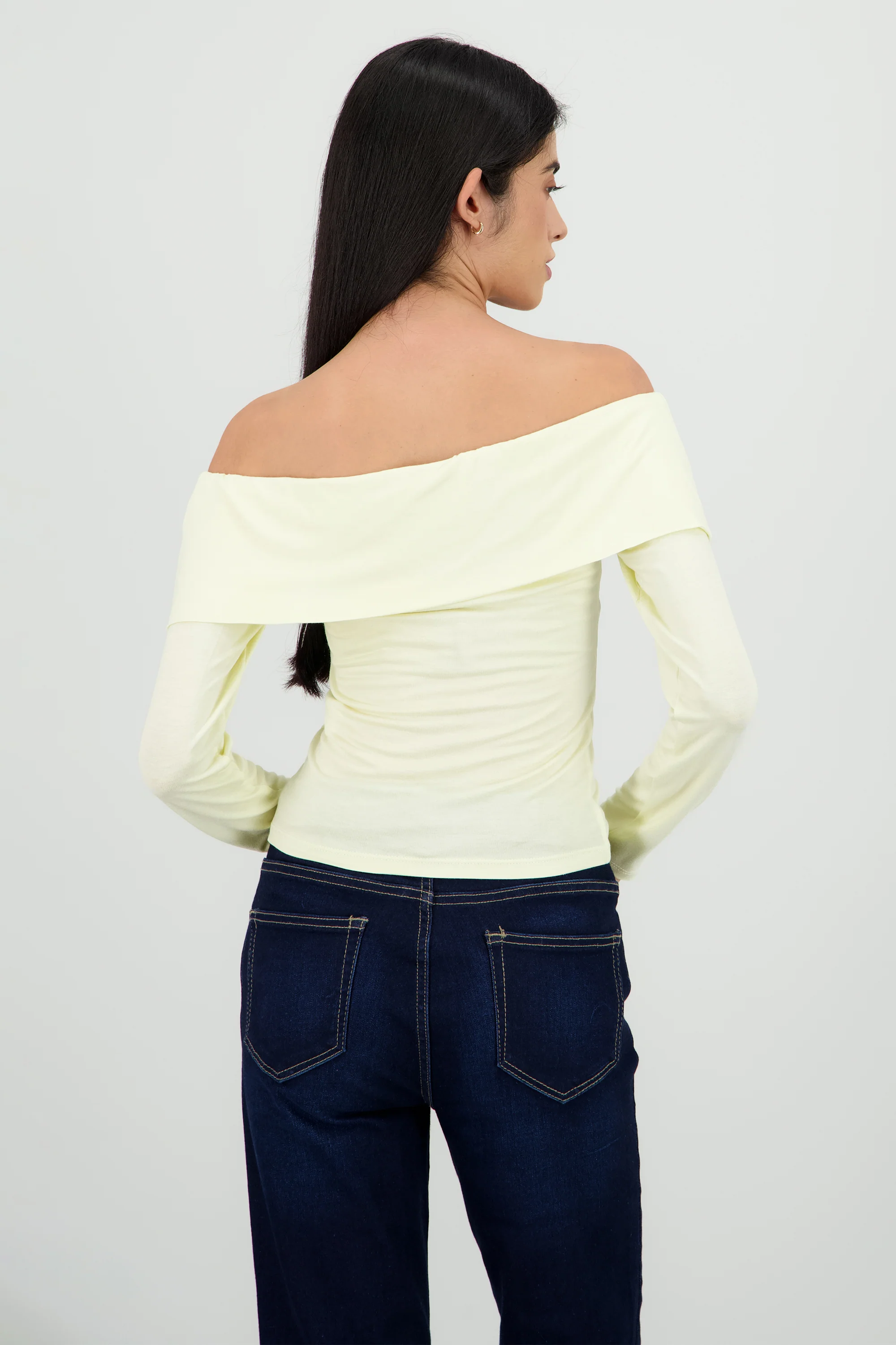 Top manga larga off shoulder liso - Image 4