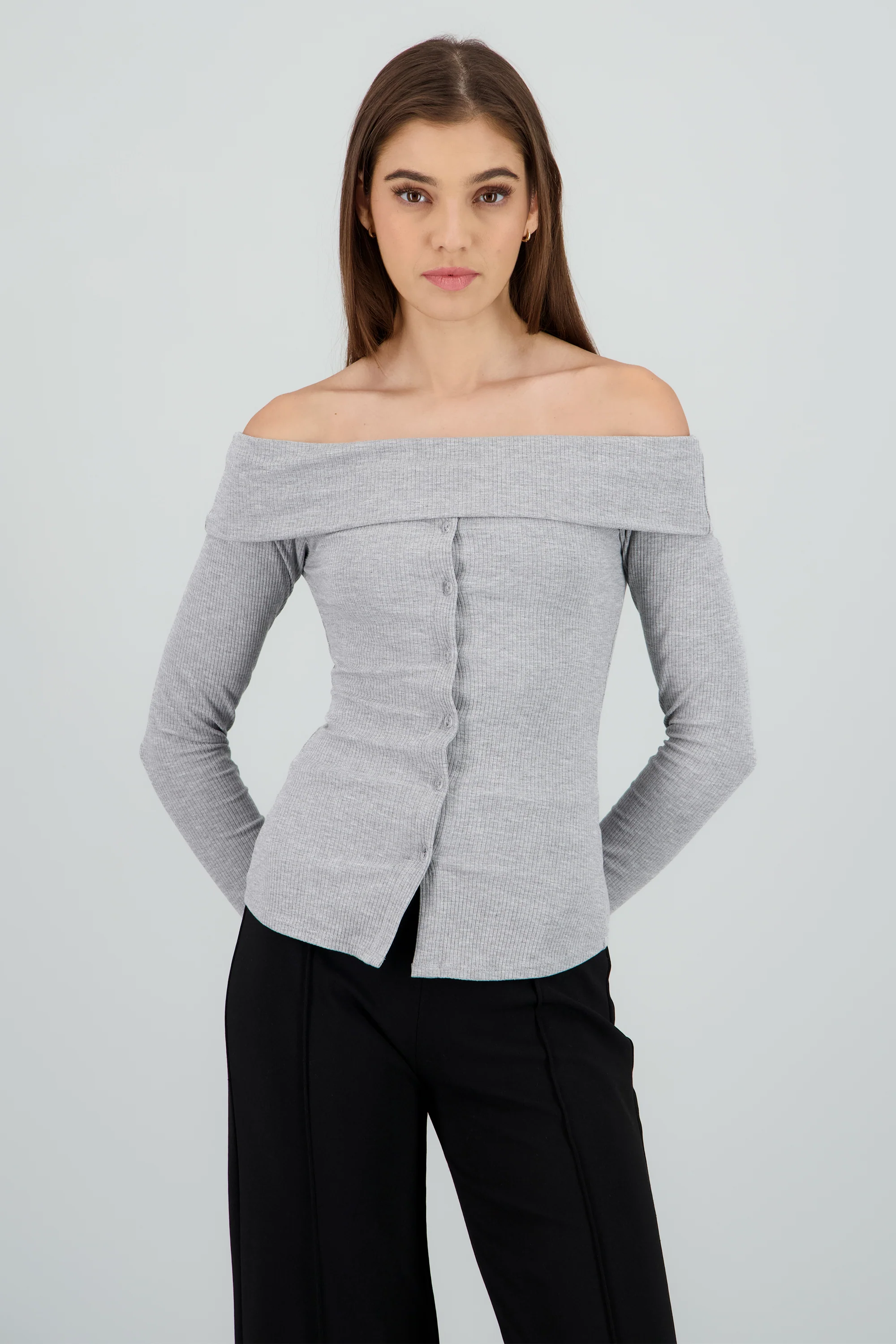 Top off shoulder detalle botones