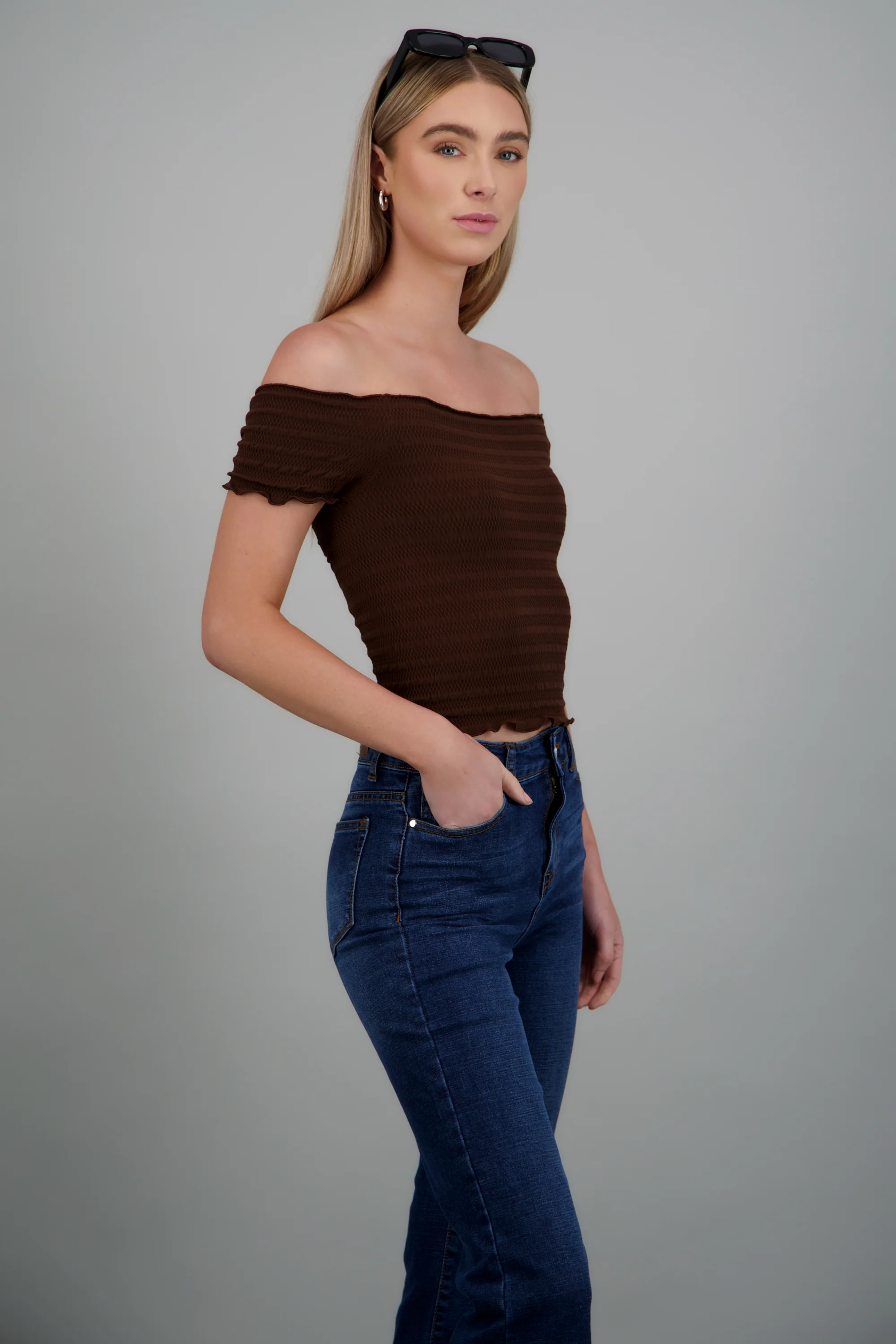 Top off shoulder detalle fruncido - Image 2