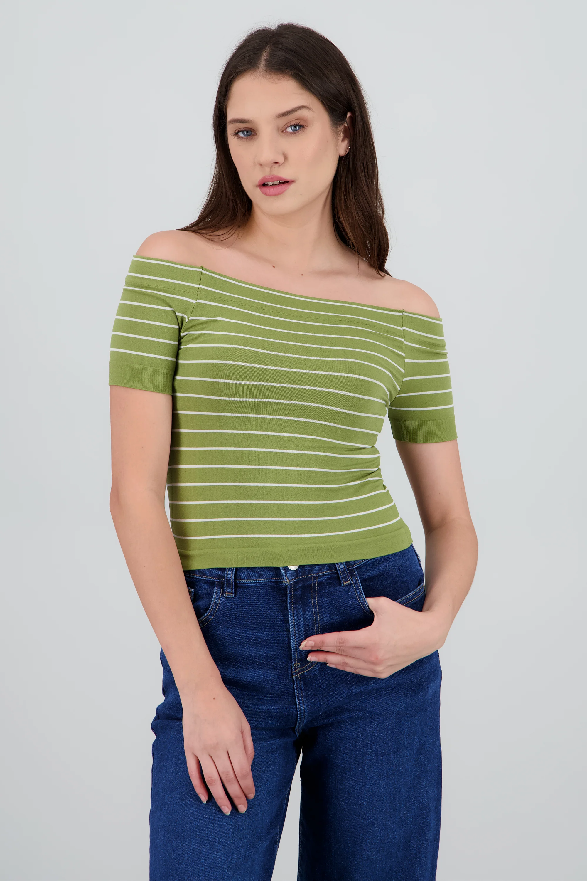 Top rayas off shoulder