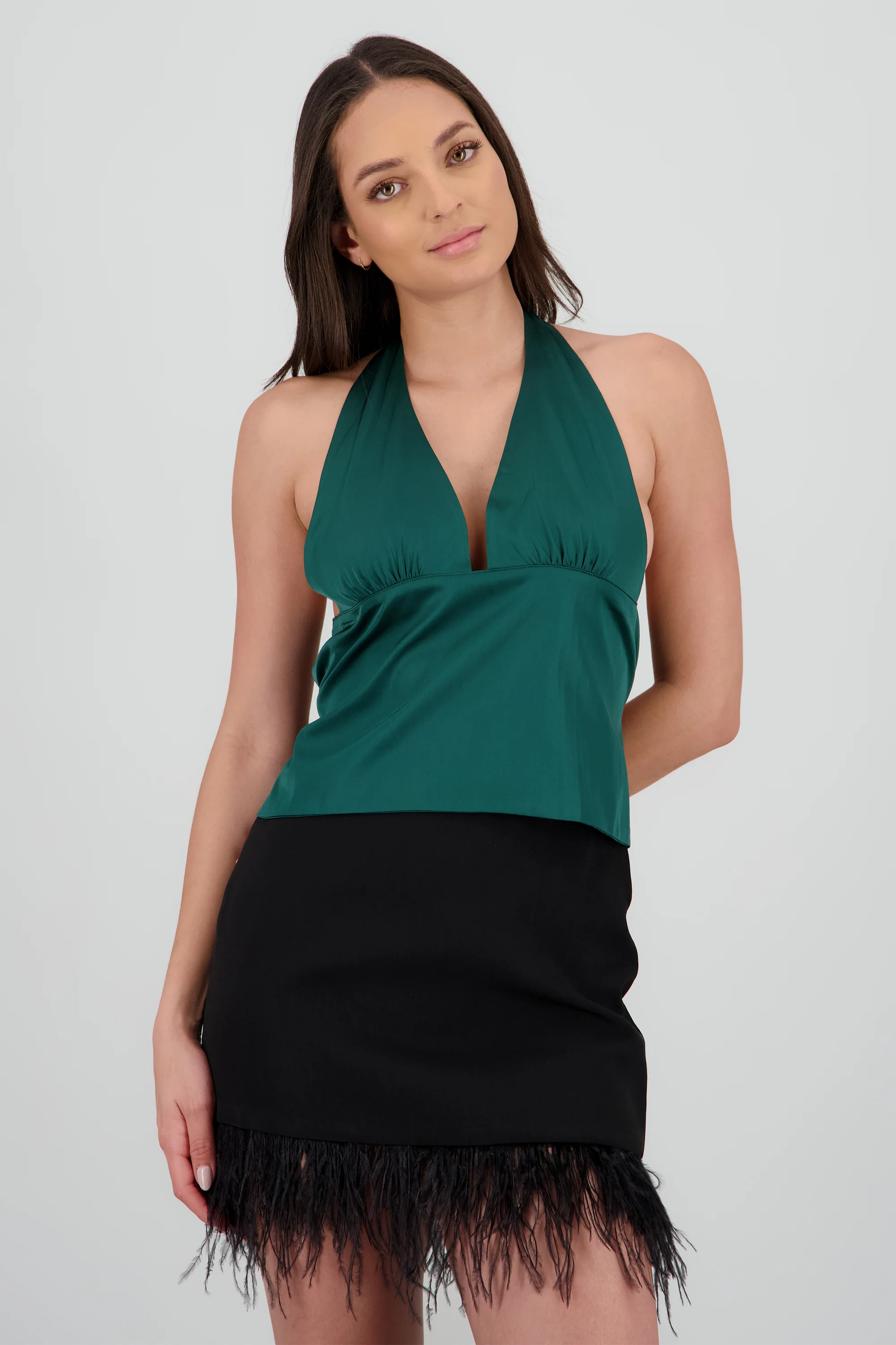 Top satinado escote espalda hypsters - Image 2