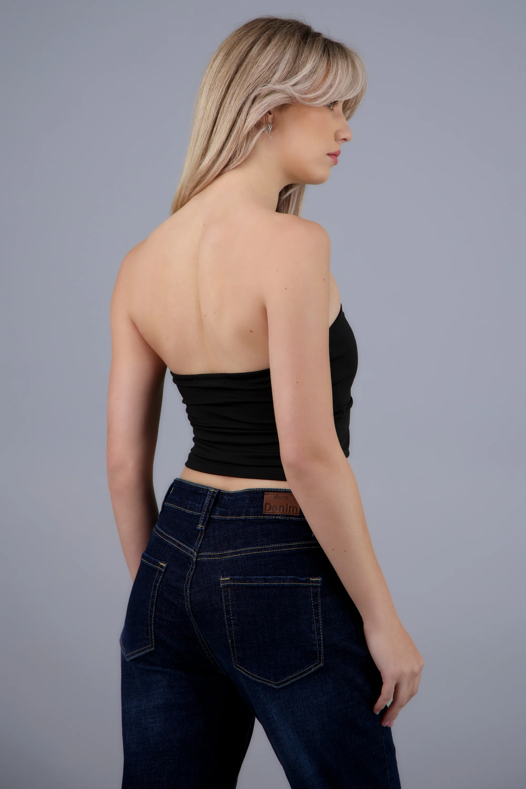 Top strapless con detalle escote - Image 4
