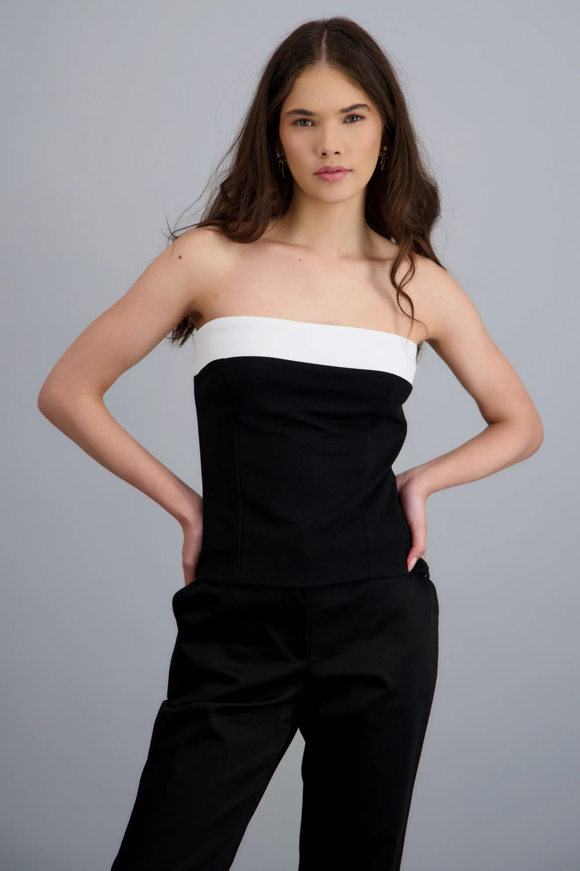Top strapless contraste