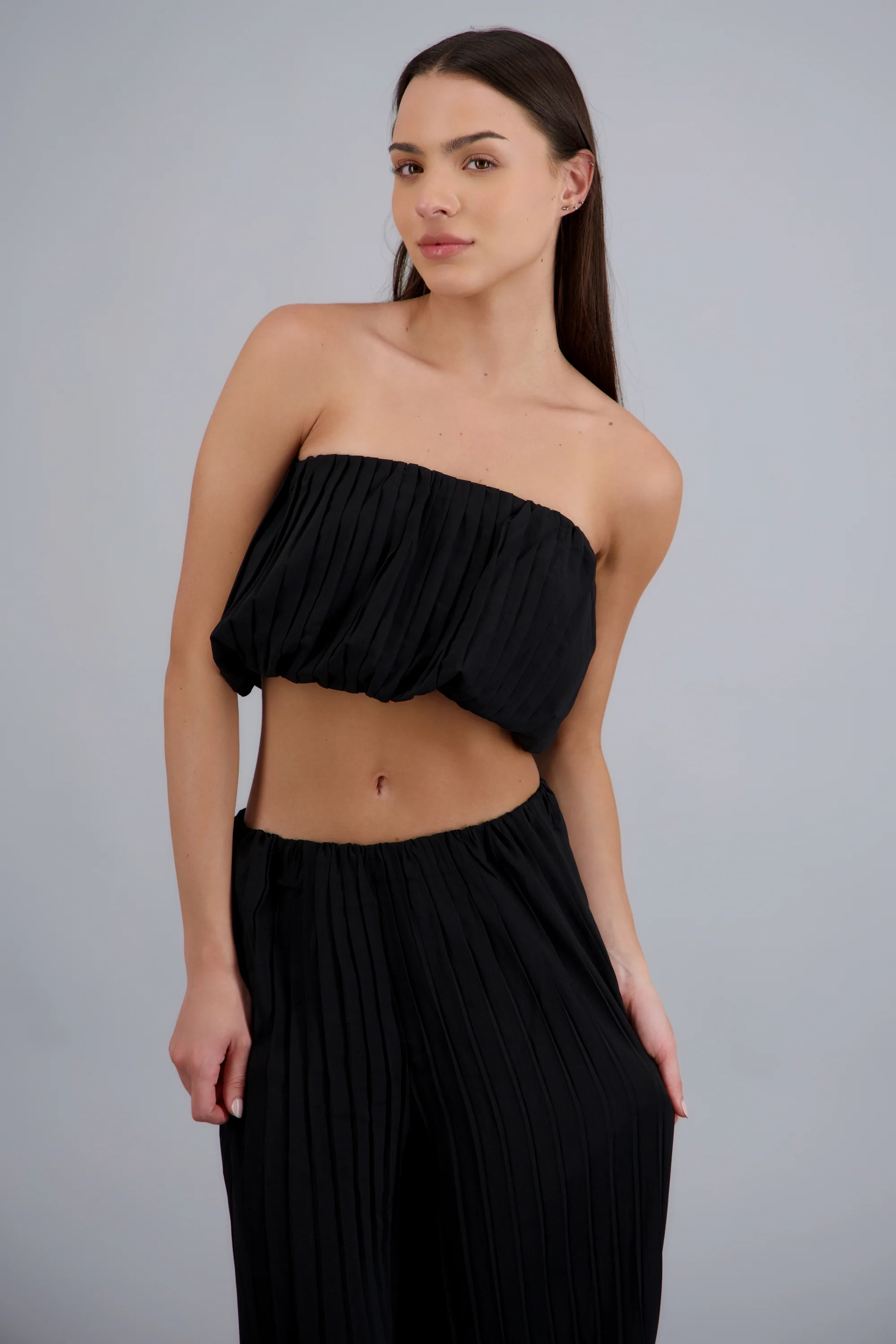 Top strapless detalle textura - Image 2