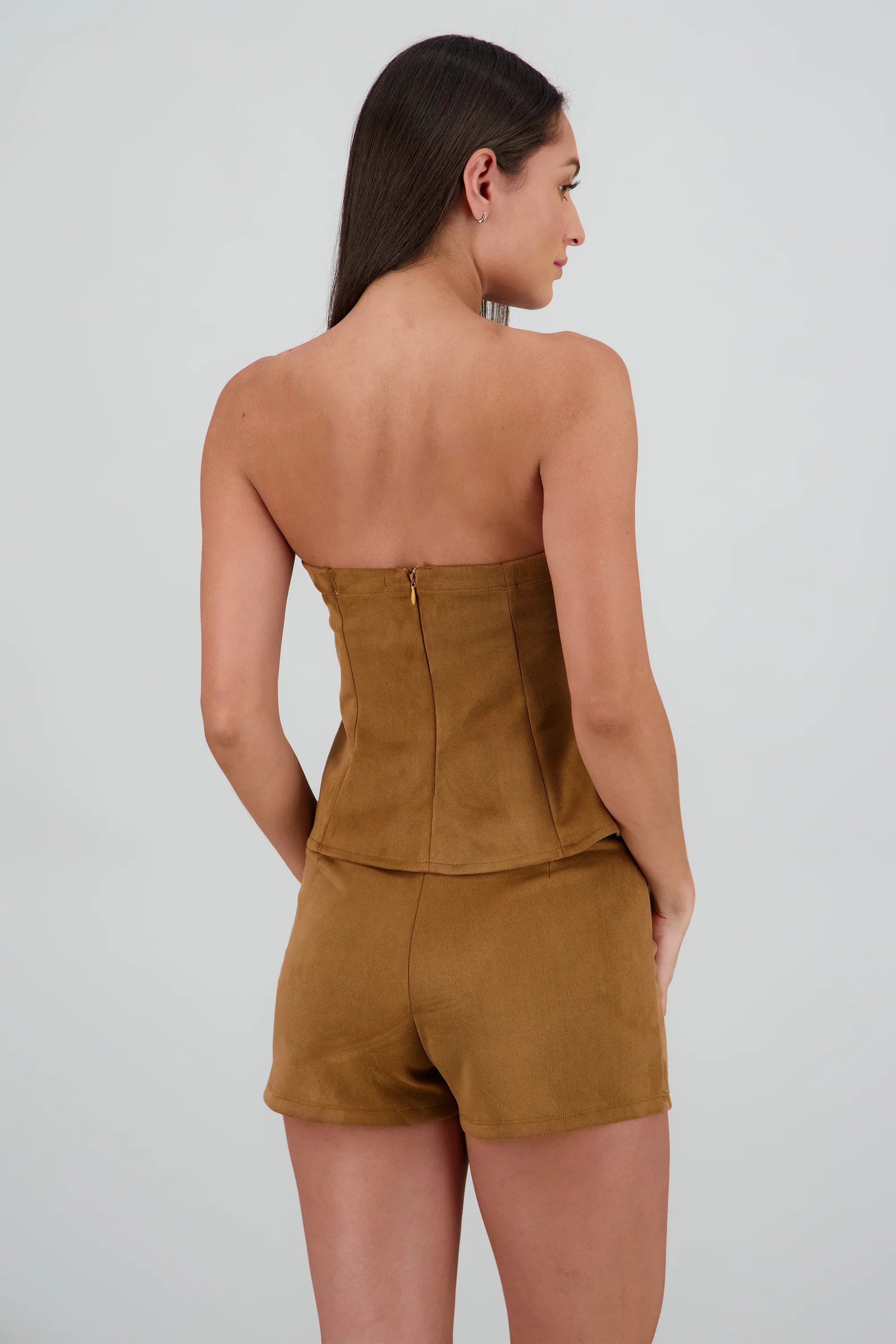 Top strapples detalle pinzas suede - Image 4