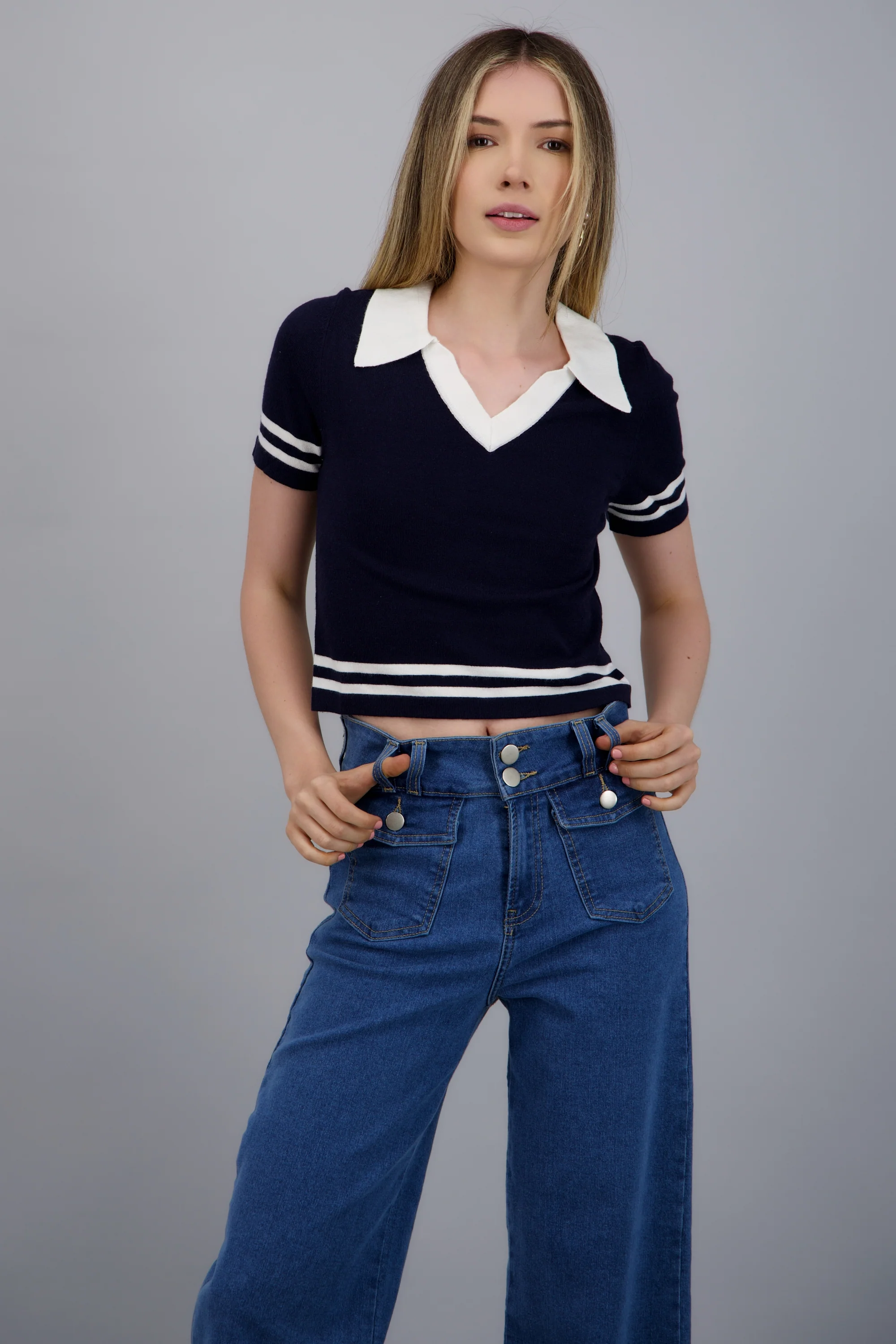 top tejido contraste cuello polo