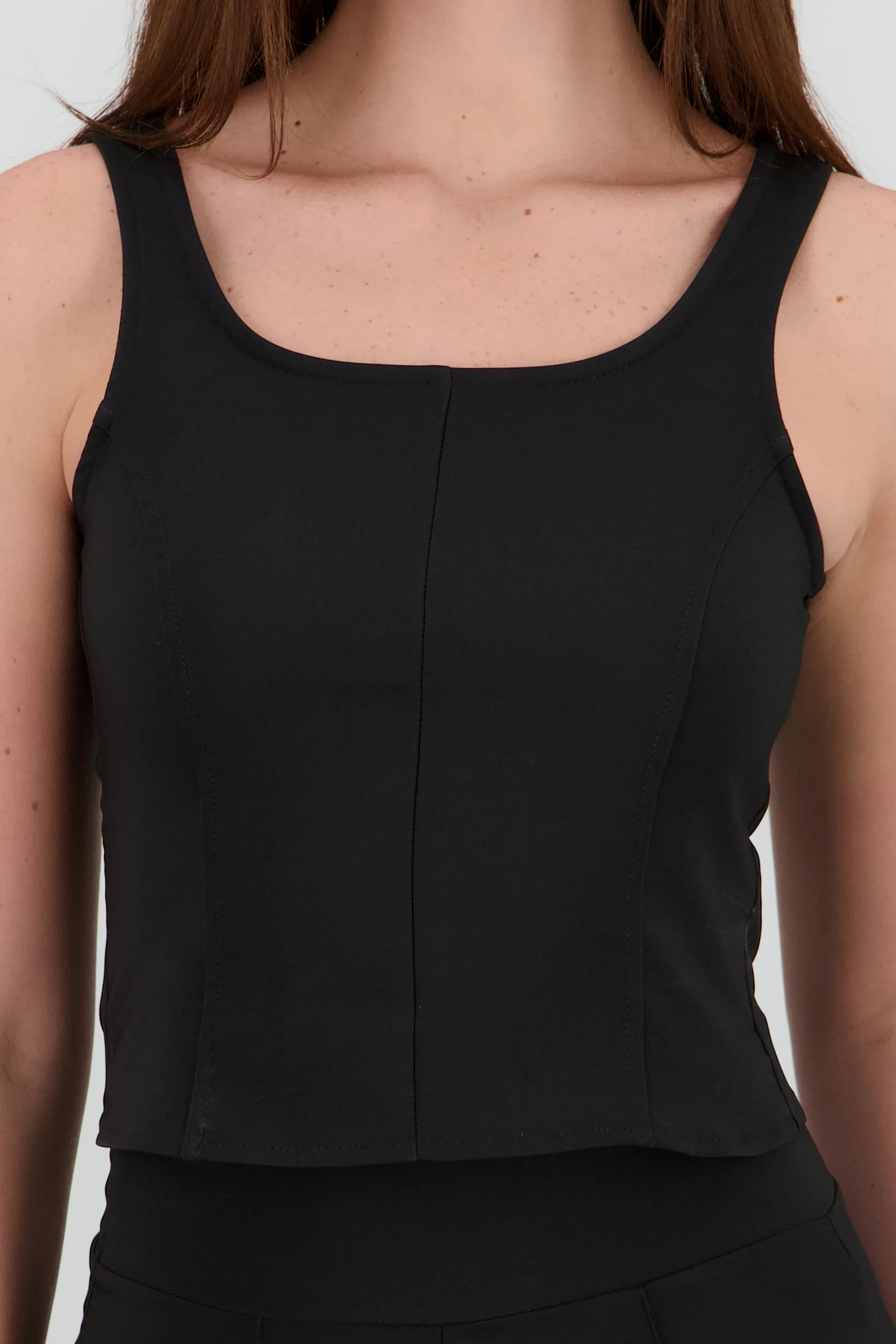 Top tirantes detalle cortes - Image 5