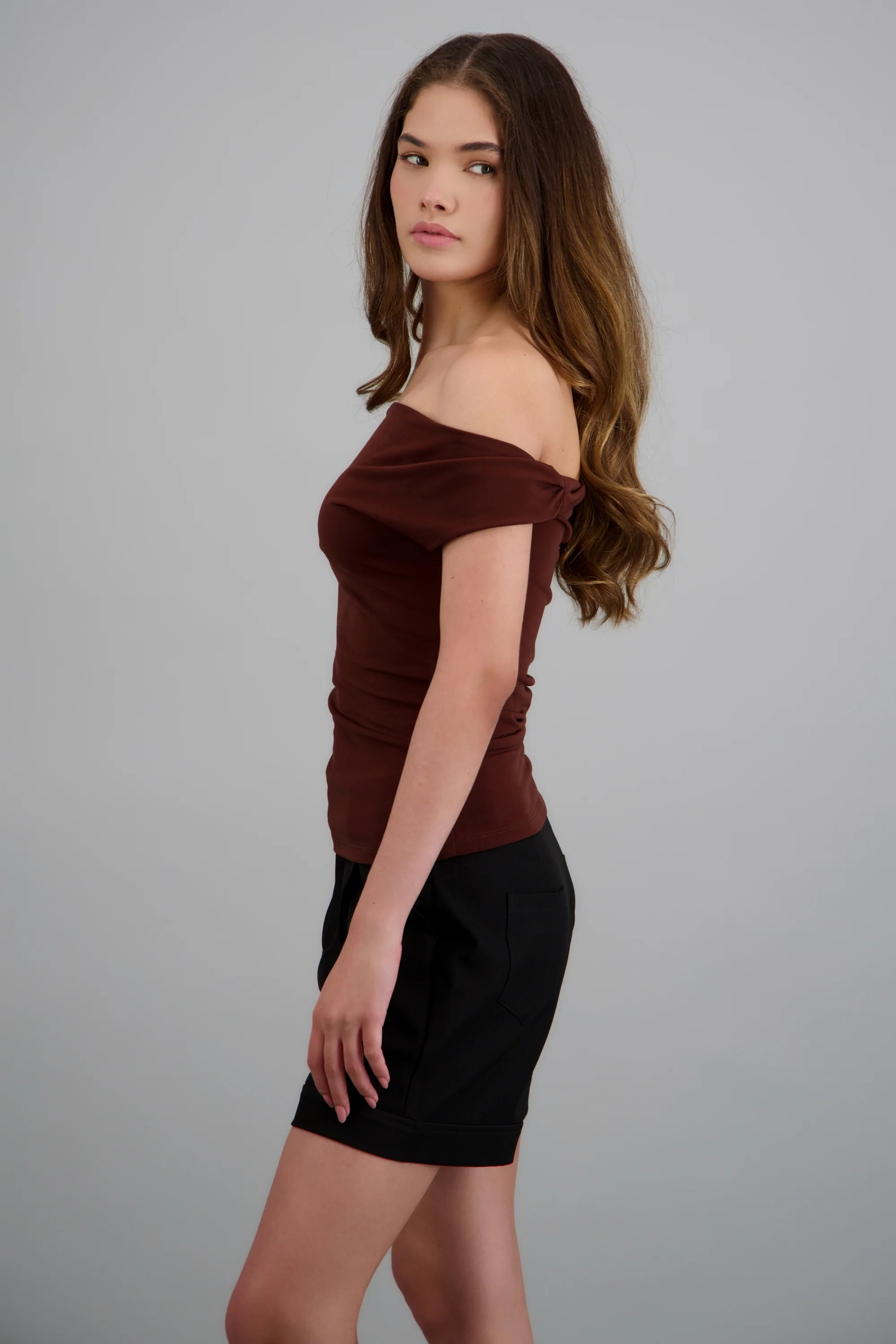 Topp off shoulder asimetrico - Image 2