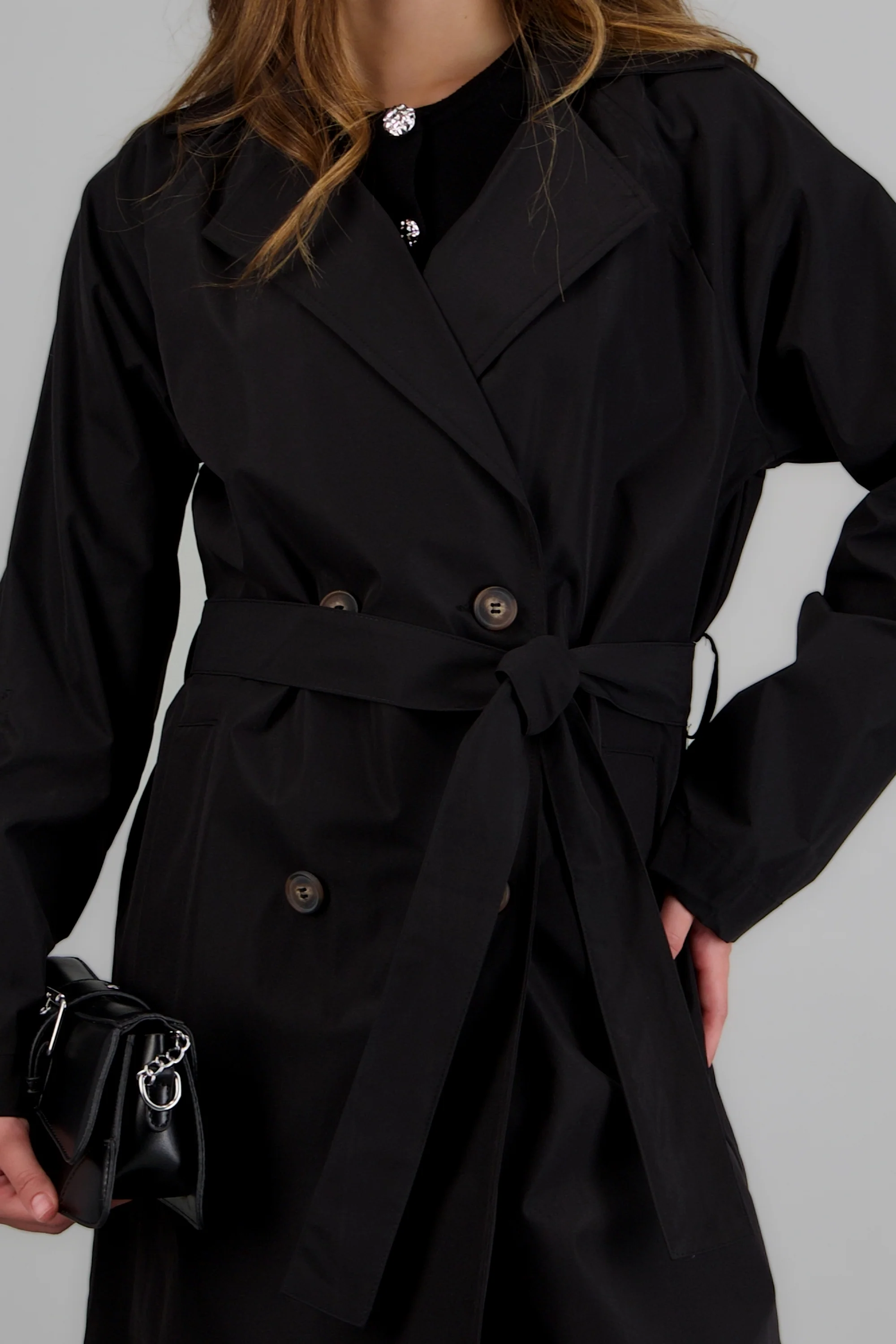 Trenchcoat cuello en v detalle cinturón - Image 5