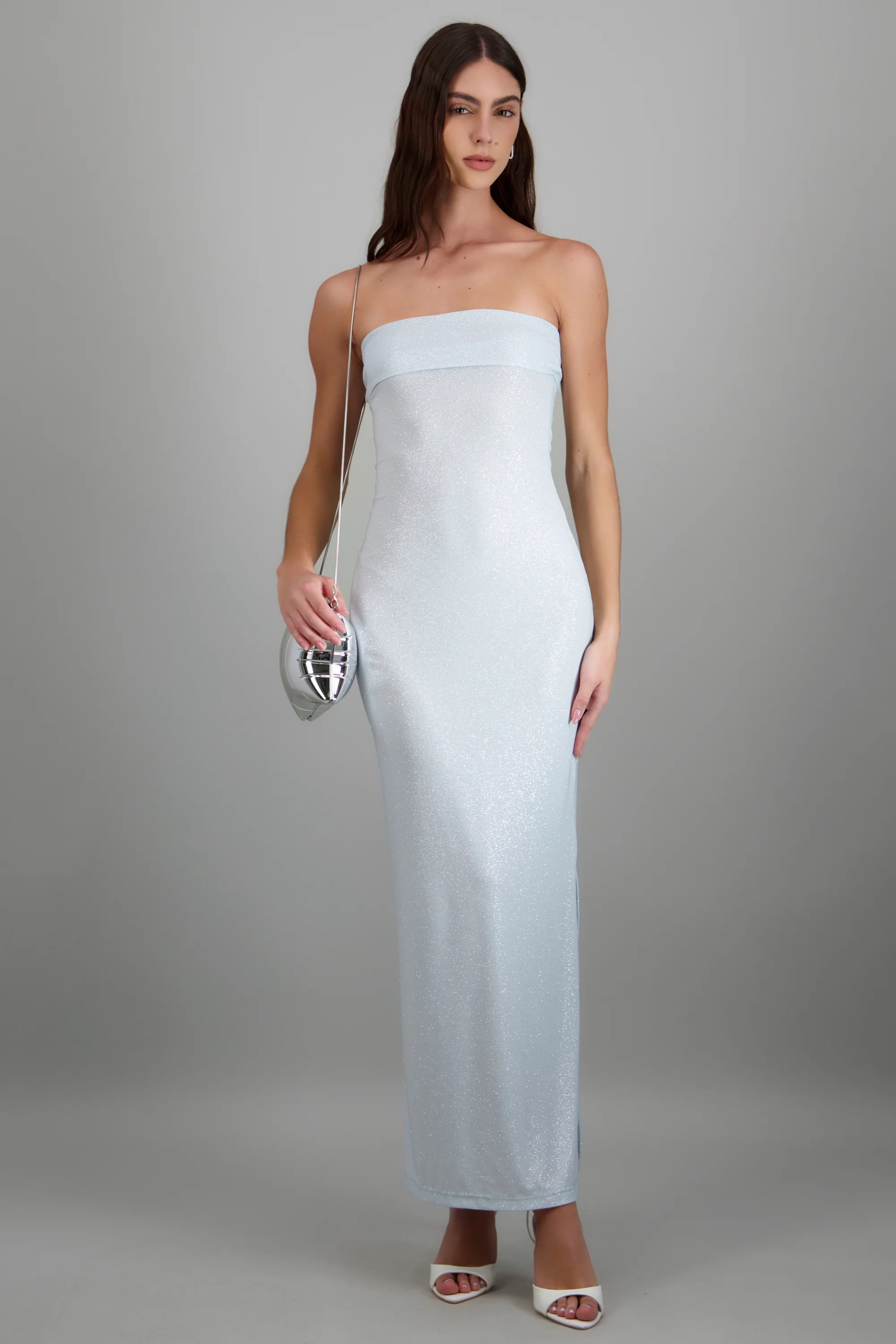 Vestido bodycon liso brillos