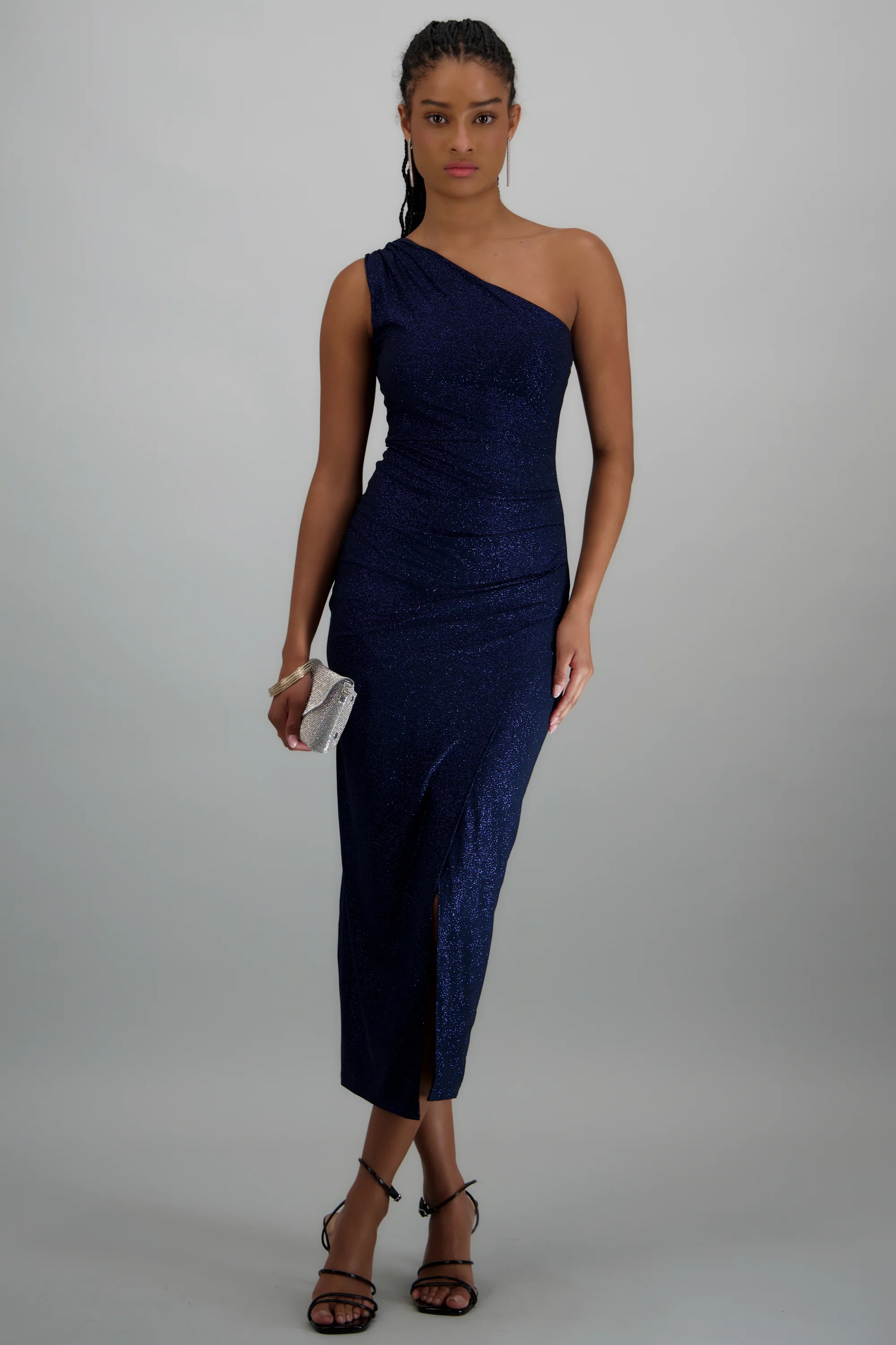Vestido brillos one shoulder