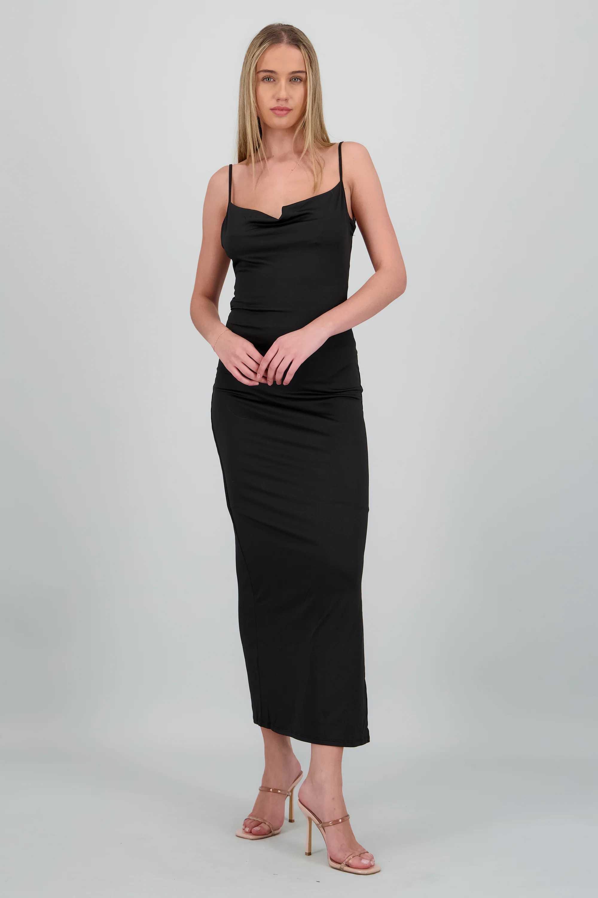 Vestido cuello cascada escote espalda - Image 2