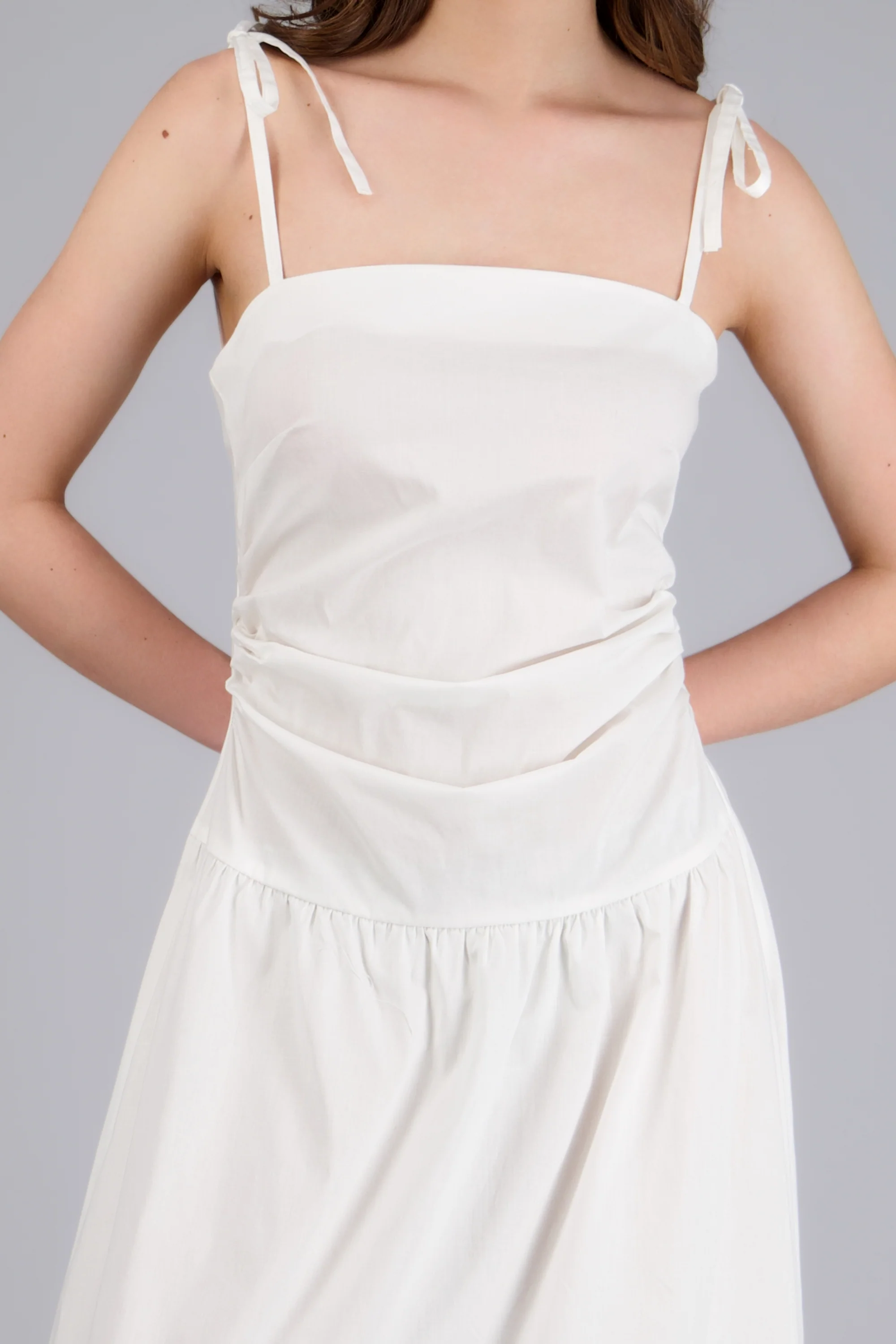 Vestido ligero efecto drapeado - Image 5