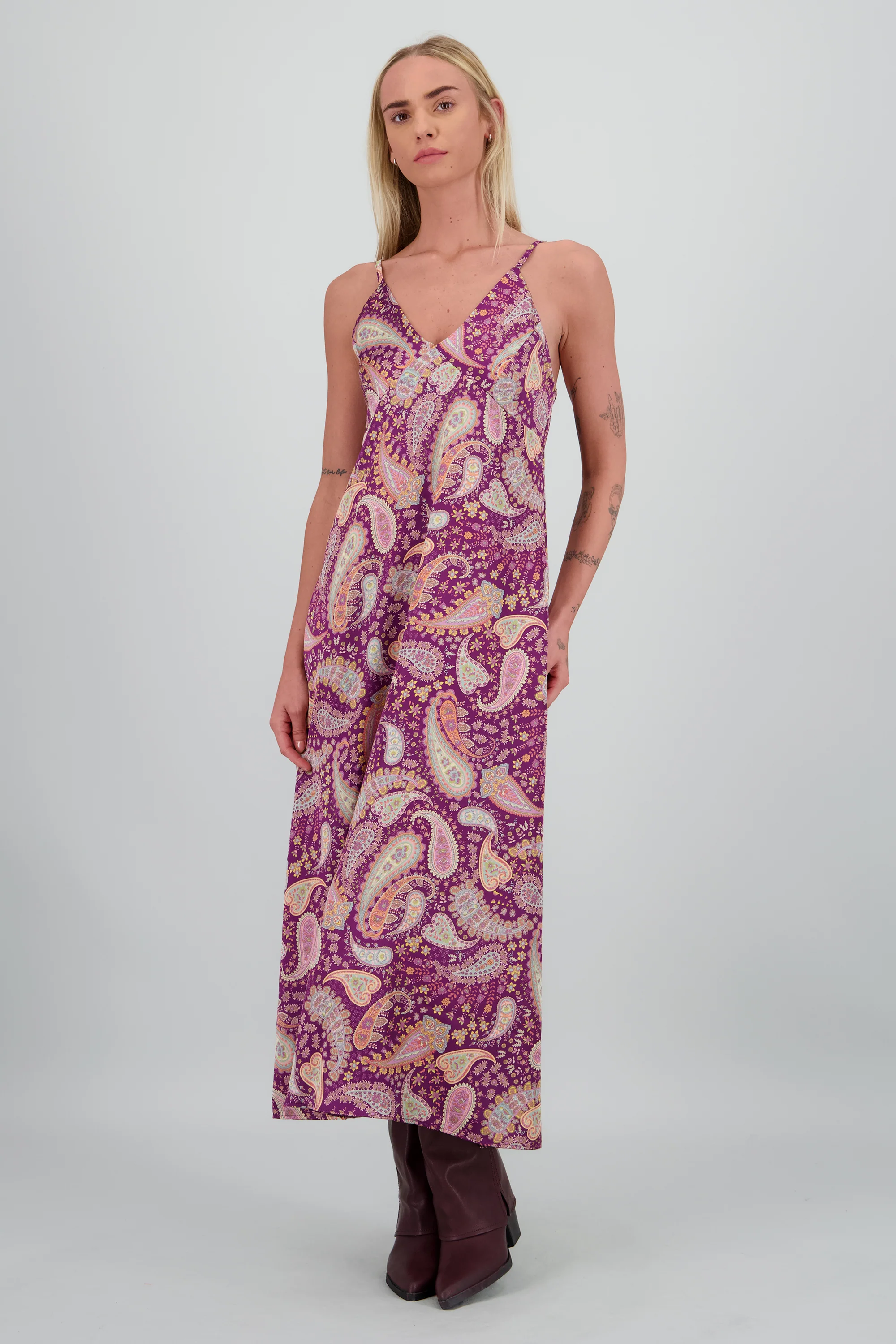 Vestido maxi con estampado paisley - Image 2