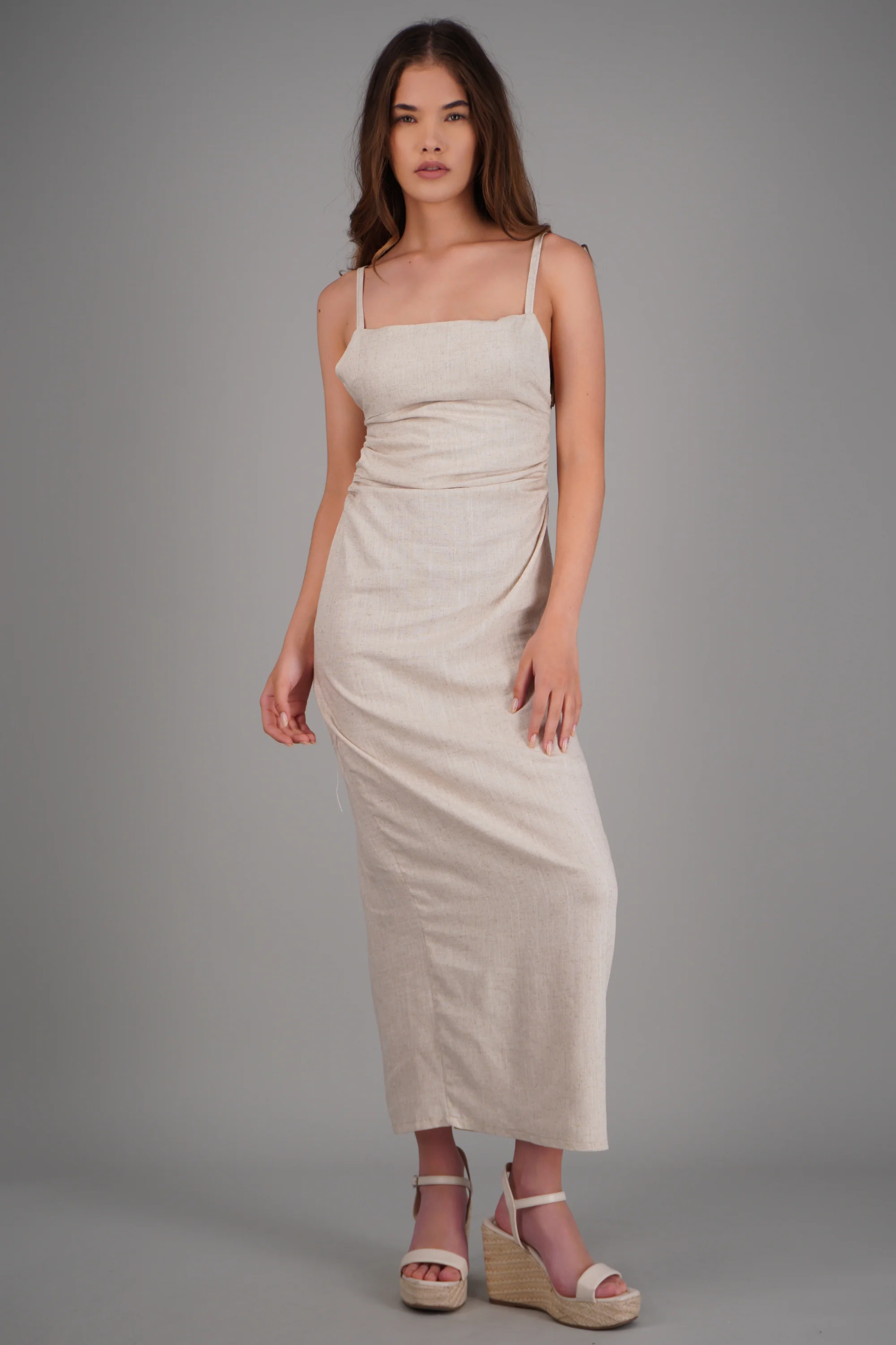 Vestido maxi de lino drapeado