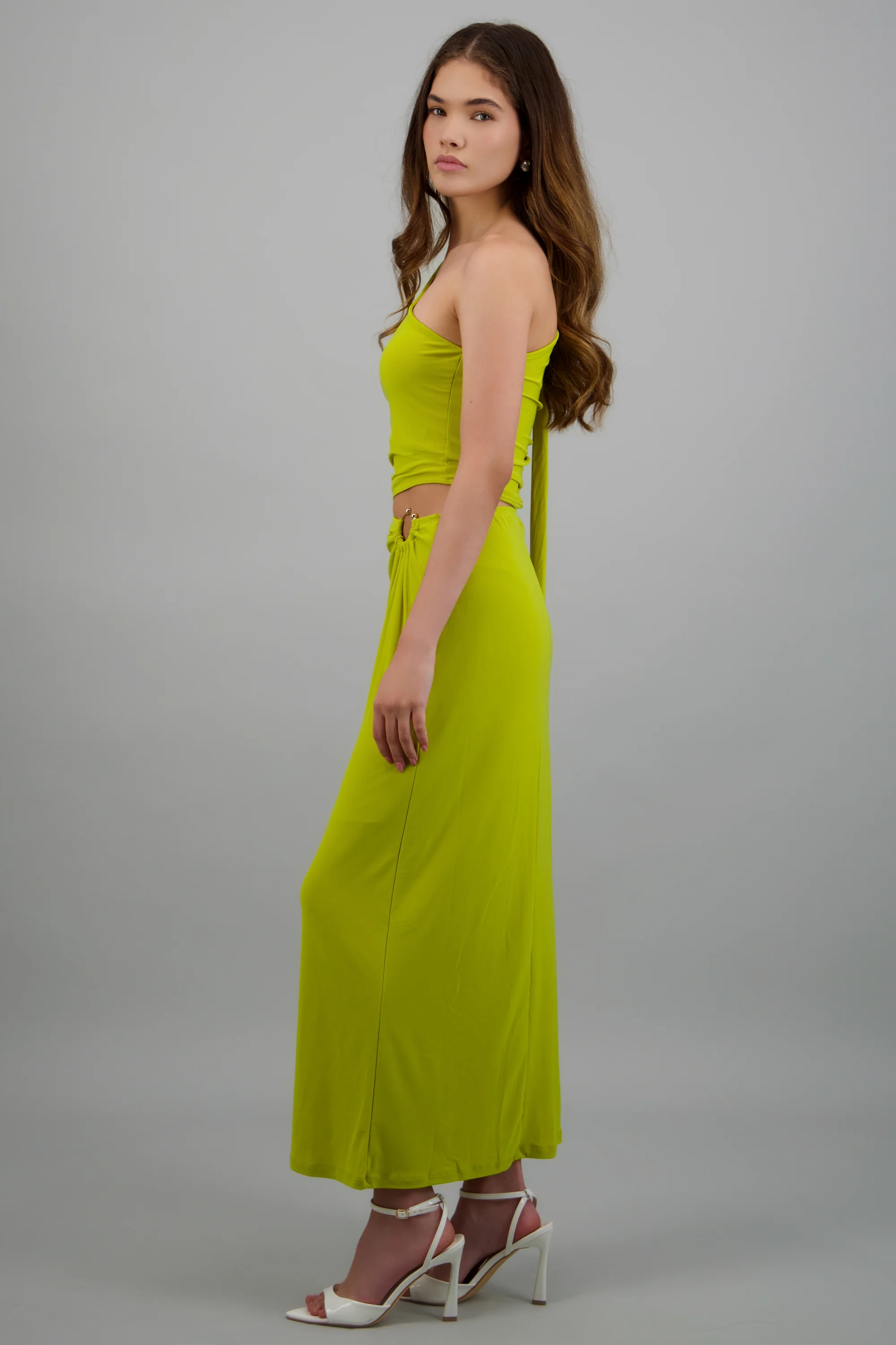Vestido maxi detalle abertura one shoulder - Image 2