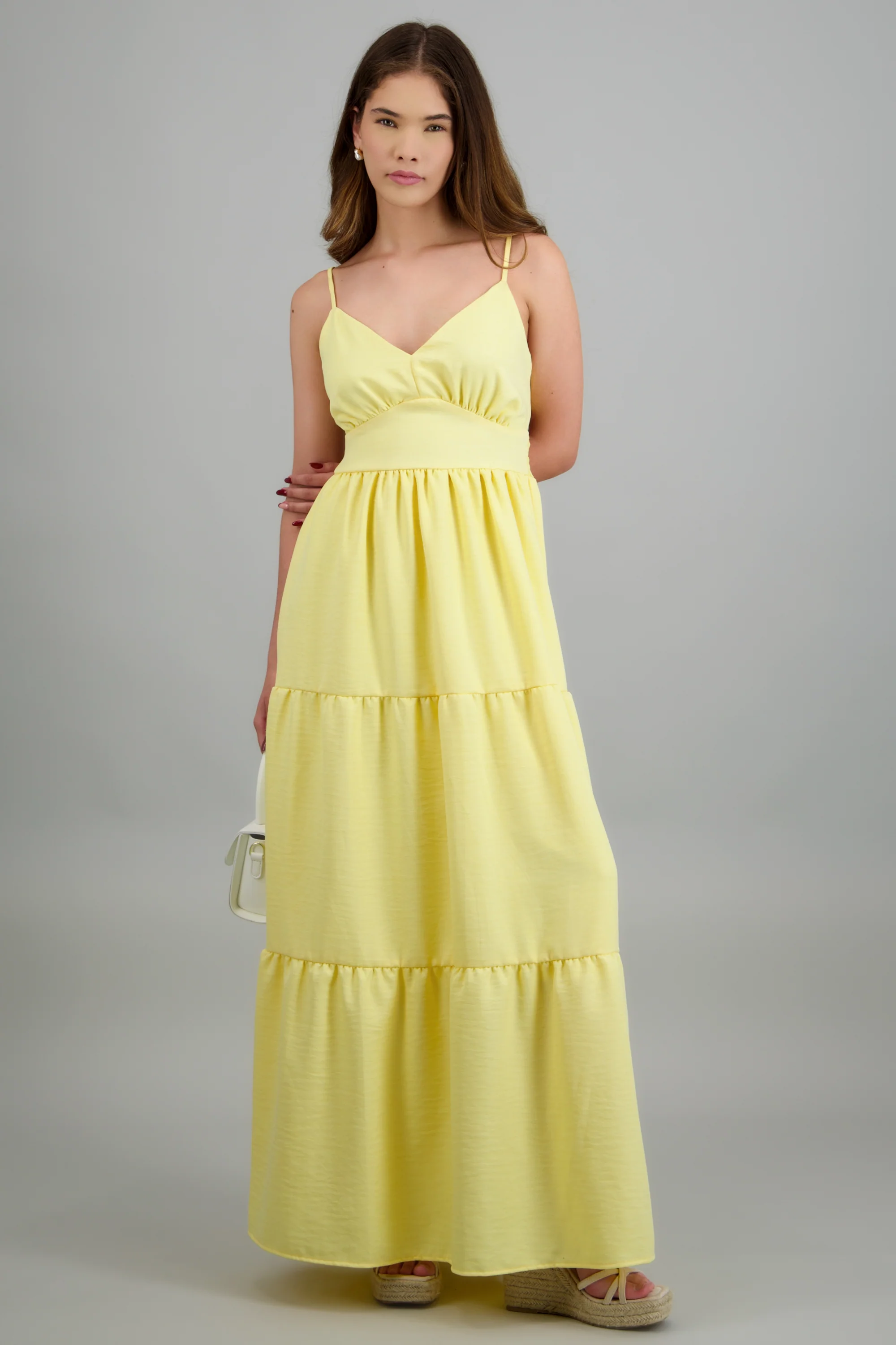 Vestido maxi detalle espalda