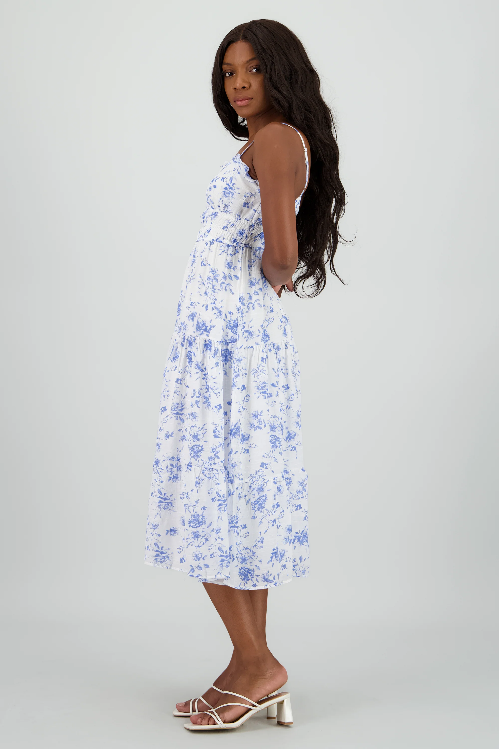 Vestido maxi deatlle floral - Image 3