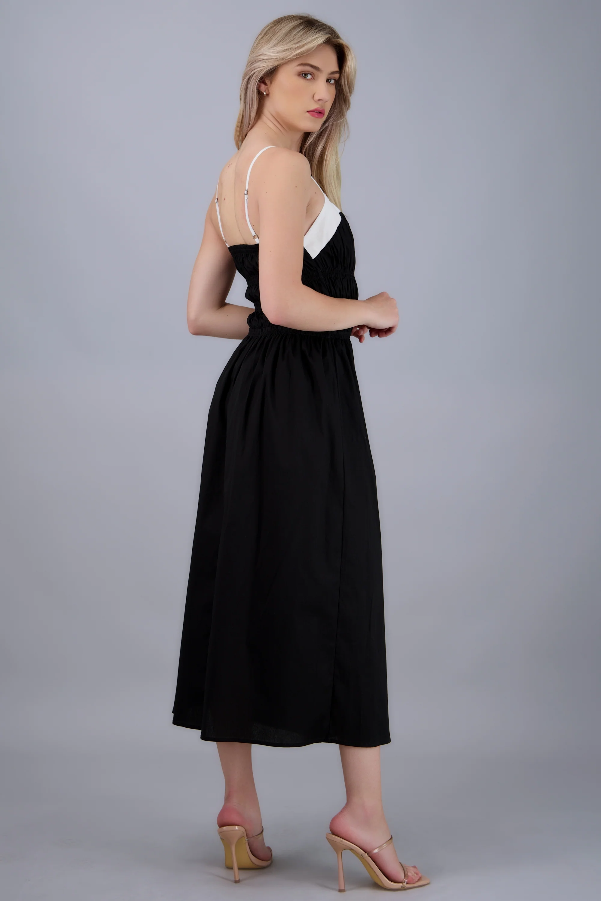 Vestido maxi detalle ligas contraste - Image 4