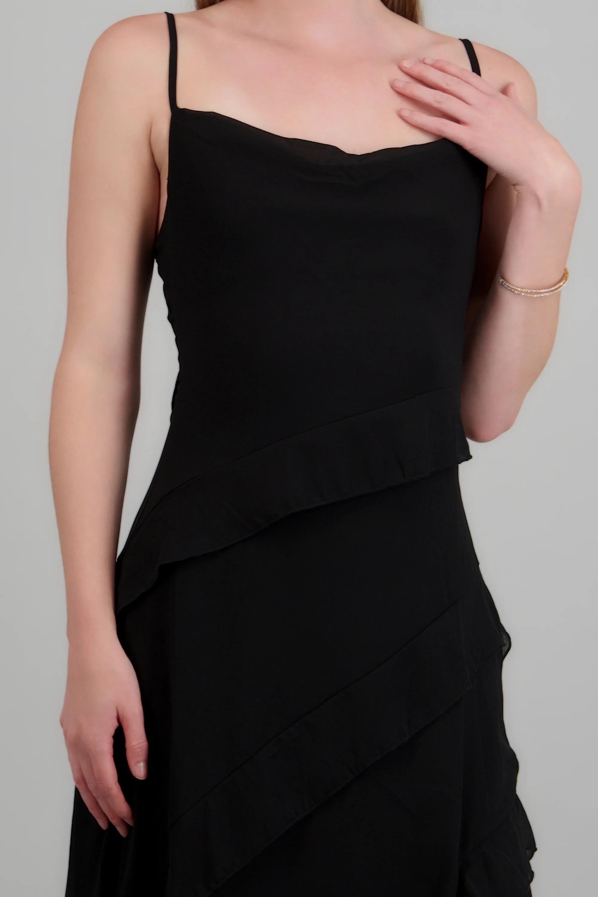 Vestido maxi detalle olanes - Image 5