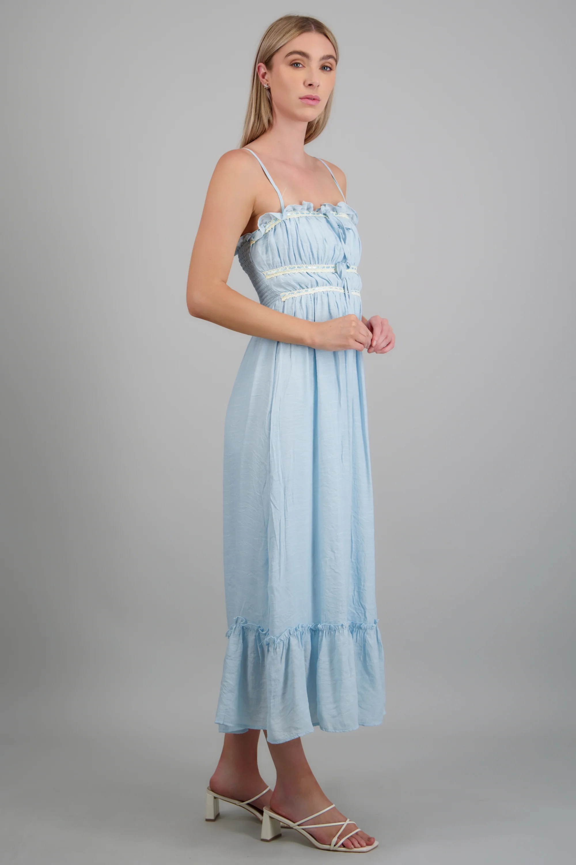 Vestido maxi frunce detalle moños - Image 3