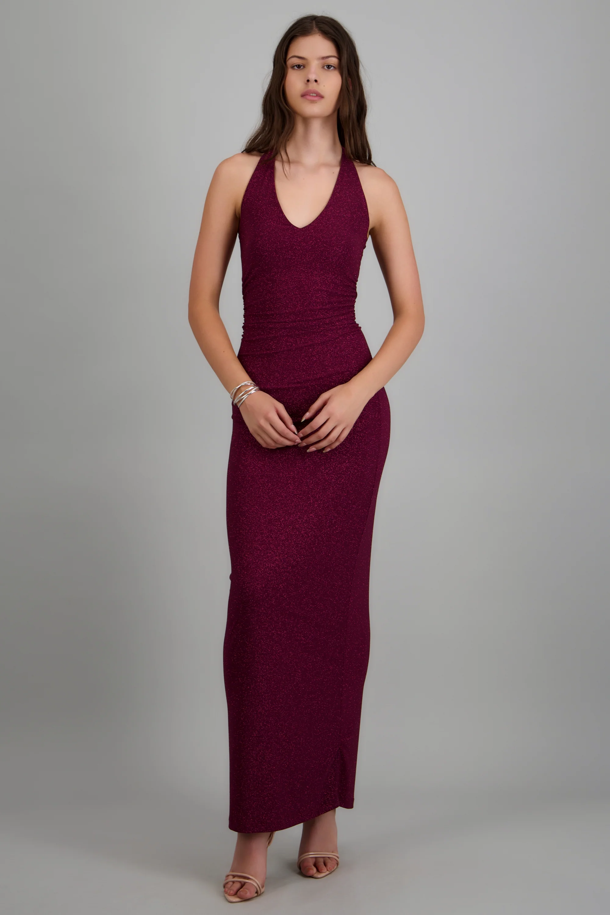 Vestido maxi halter detalle plisado - Image 8
