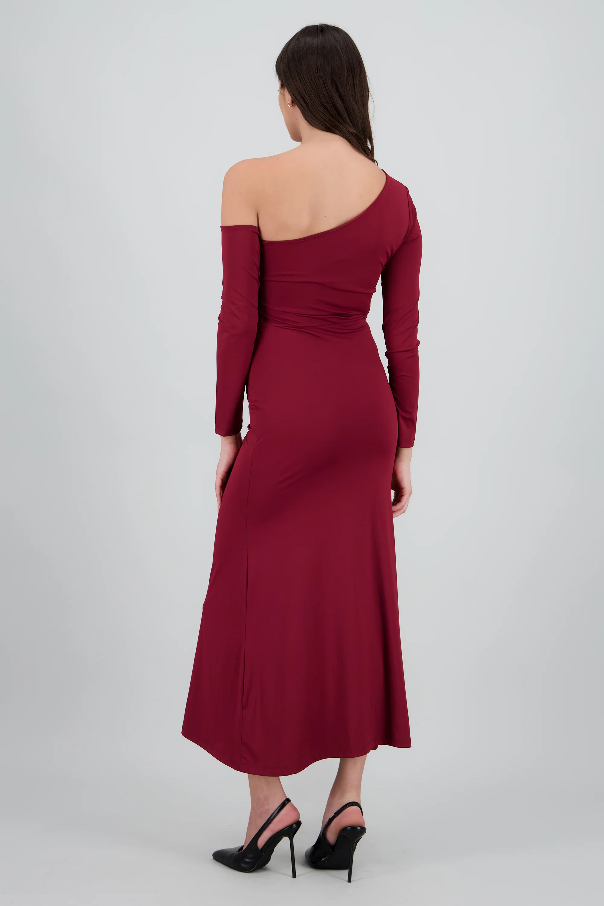 Vestido maxi one shoulder manga larga - Image 4