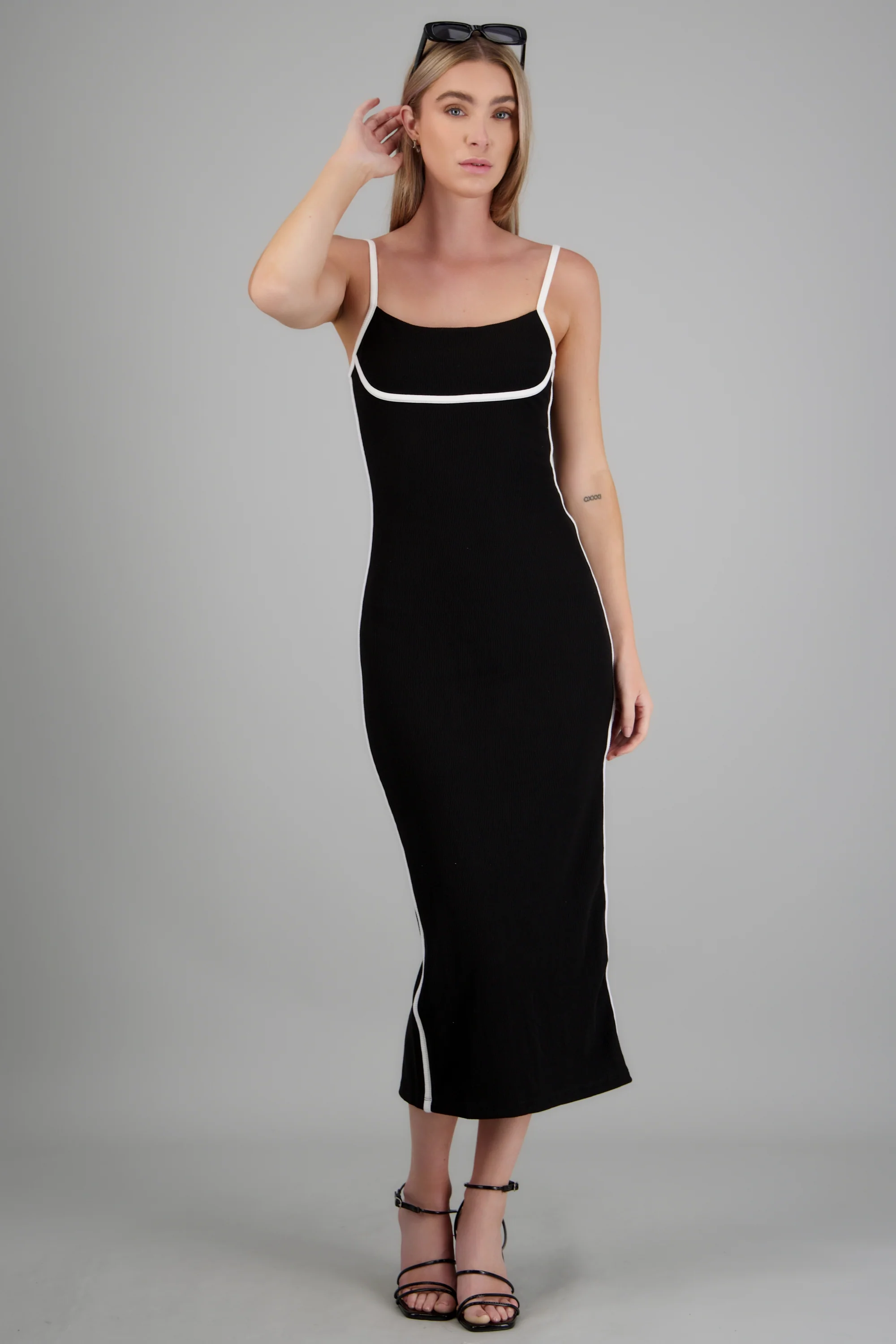 Vestido maxi rib detalle contraste - Image 3