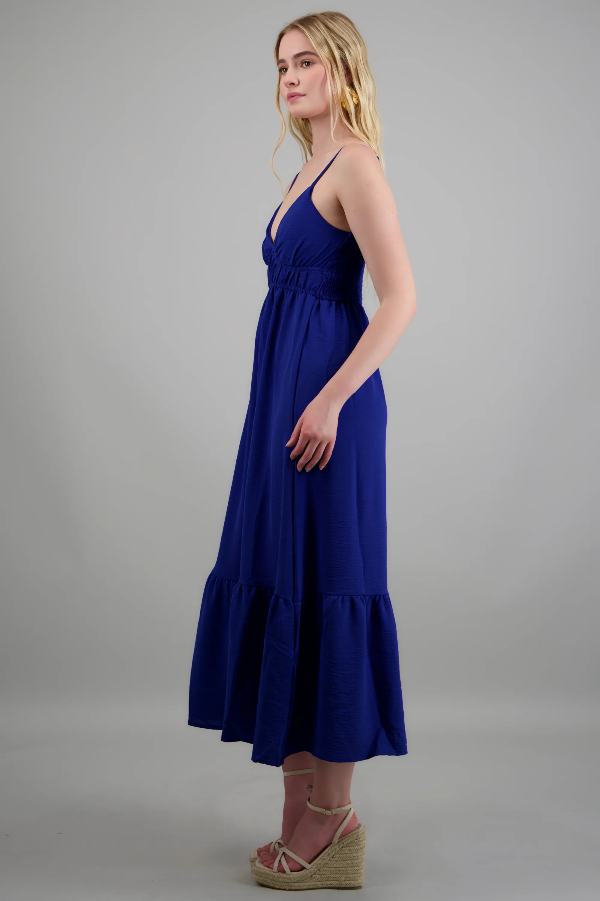 Vestido maxi tirantes liso con copas - Image 3