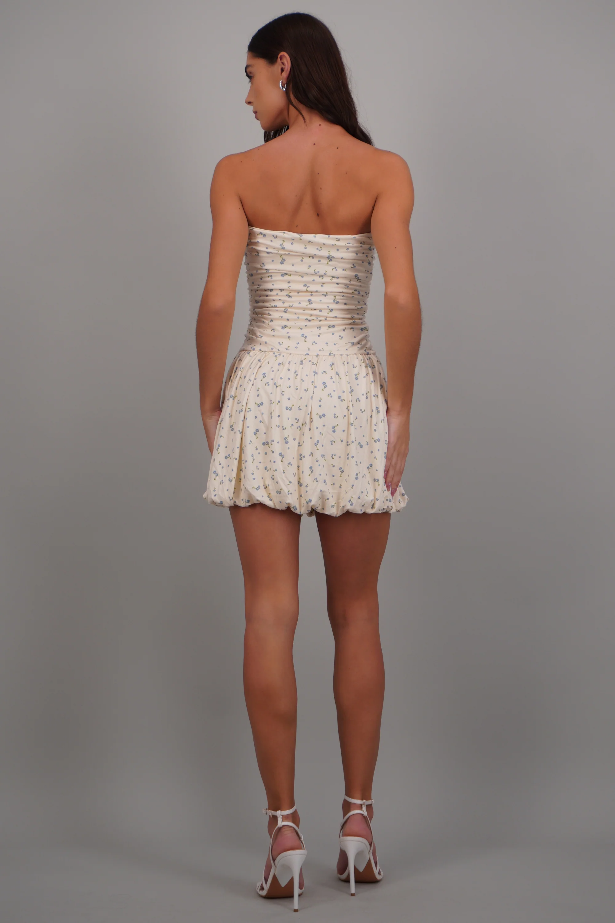 Vestido mini strapless flores - Image 4