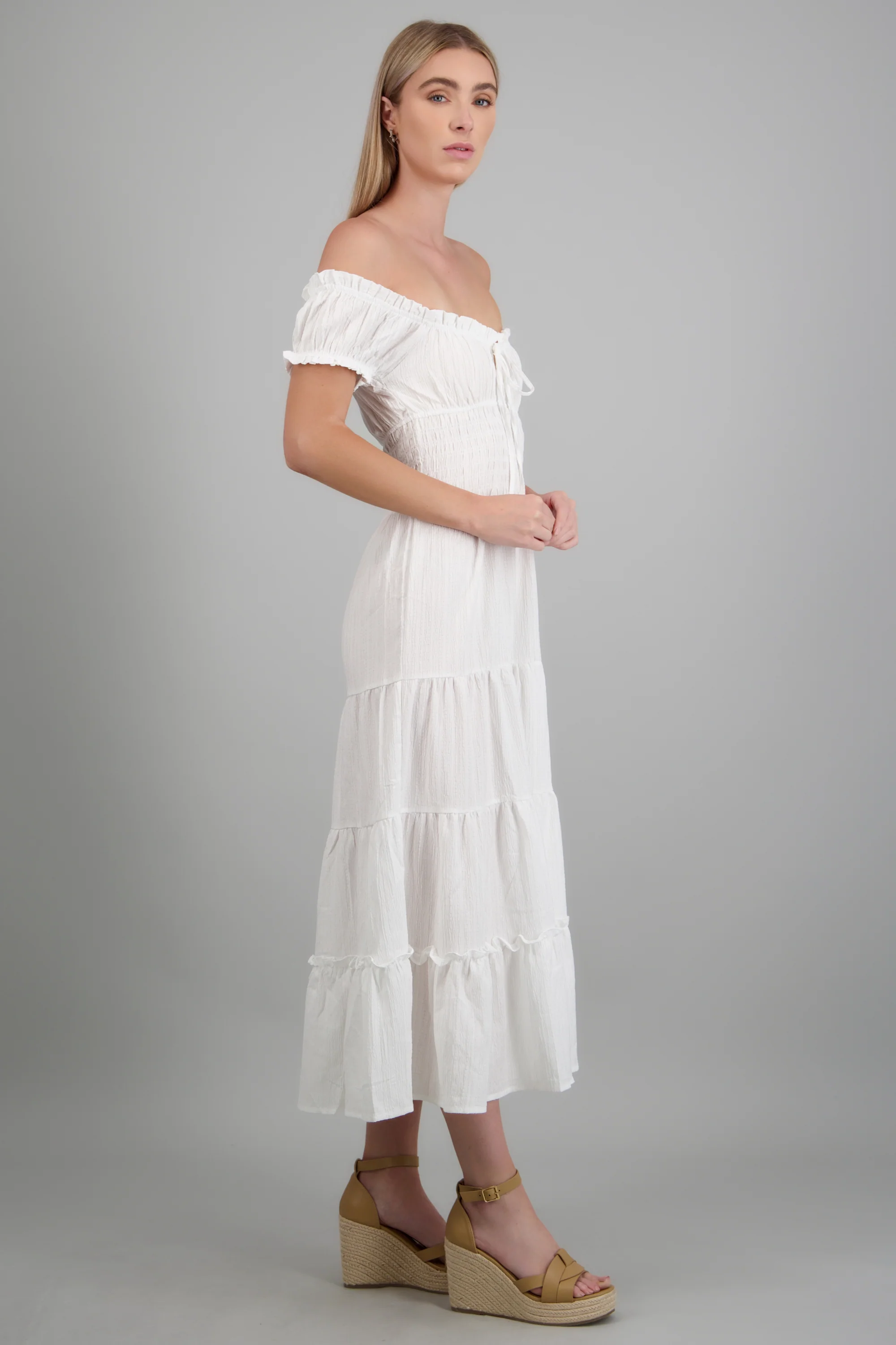 Vestido off shoulder detalle smock - Image 2