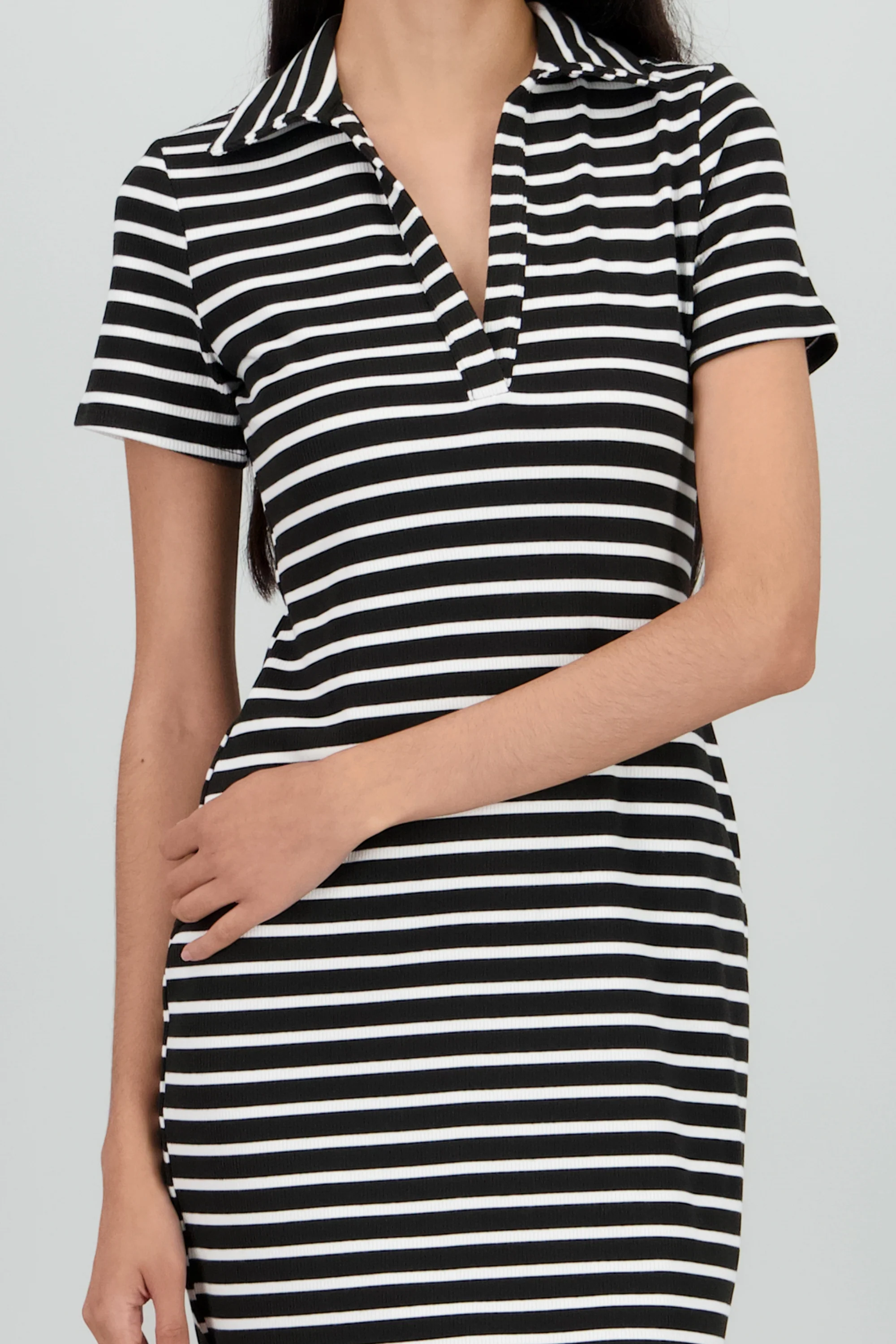 Vestido rayas mini cuello polo - Image 5