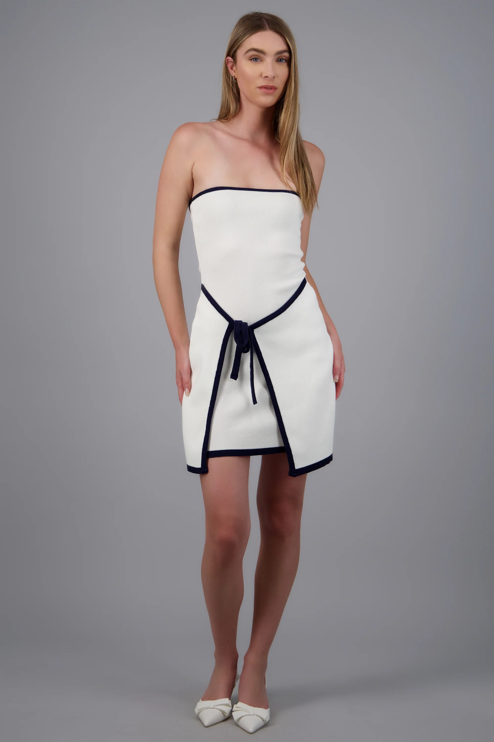 VESTIDO STRAPLESS DET CONTRASTE LAZO KNI - Image 3