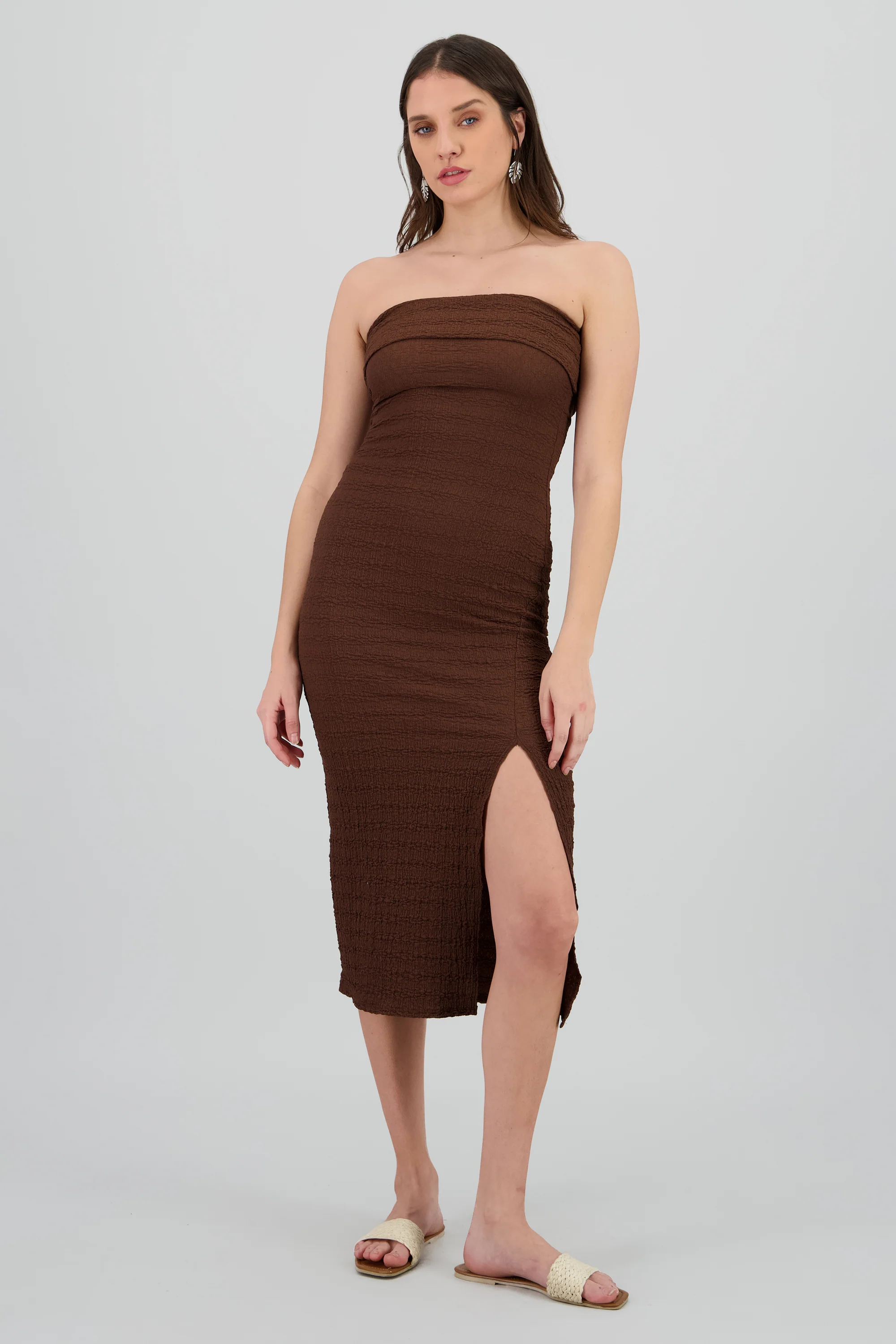 Vestido strapless doble de textura