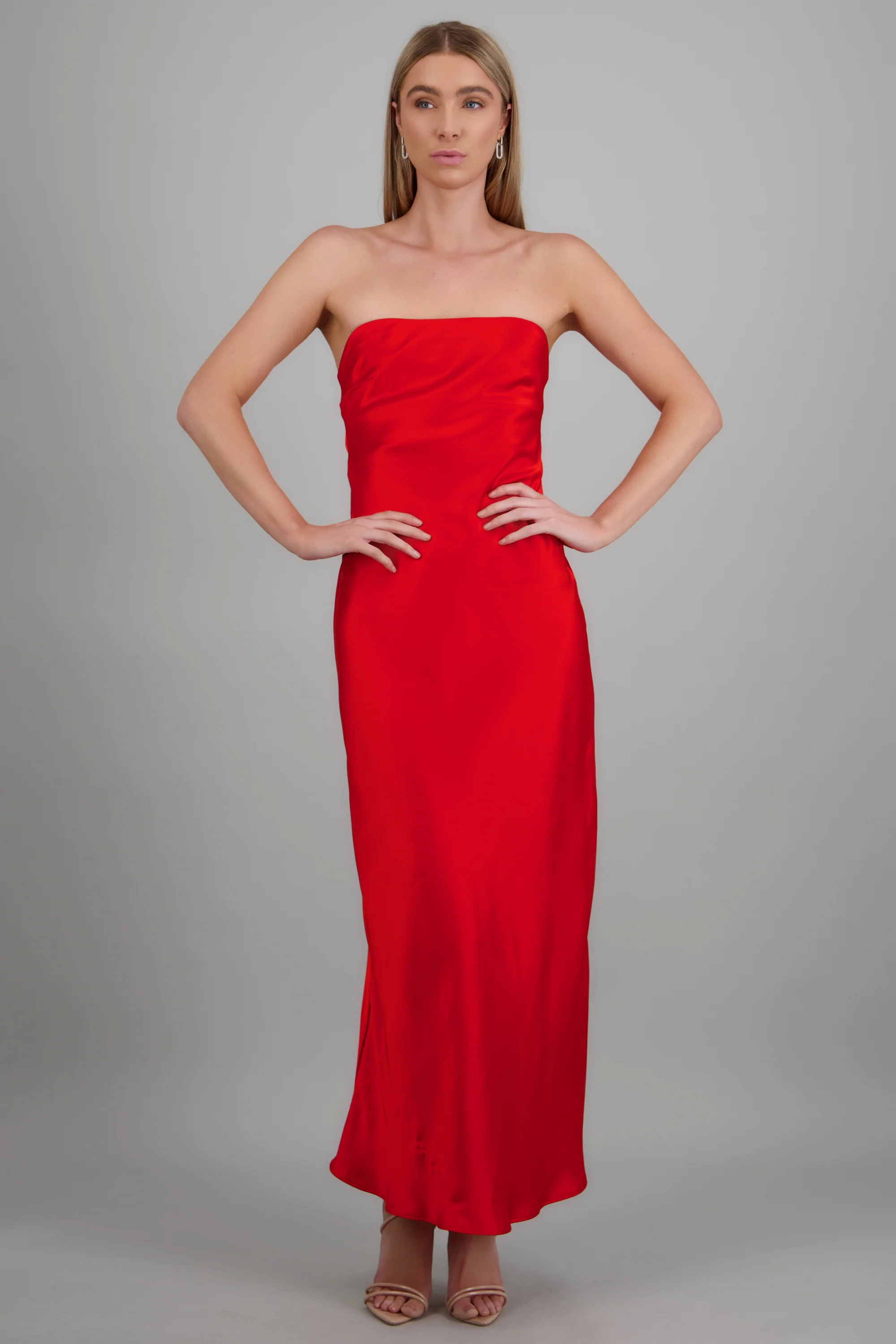 Vestido strapless maxi satin - Image 2