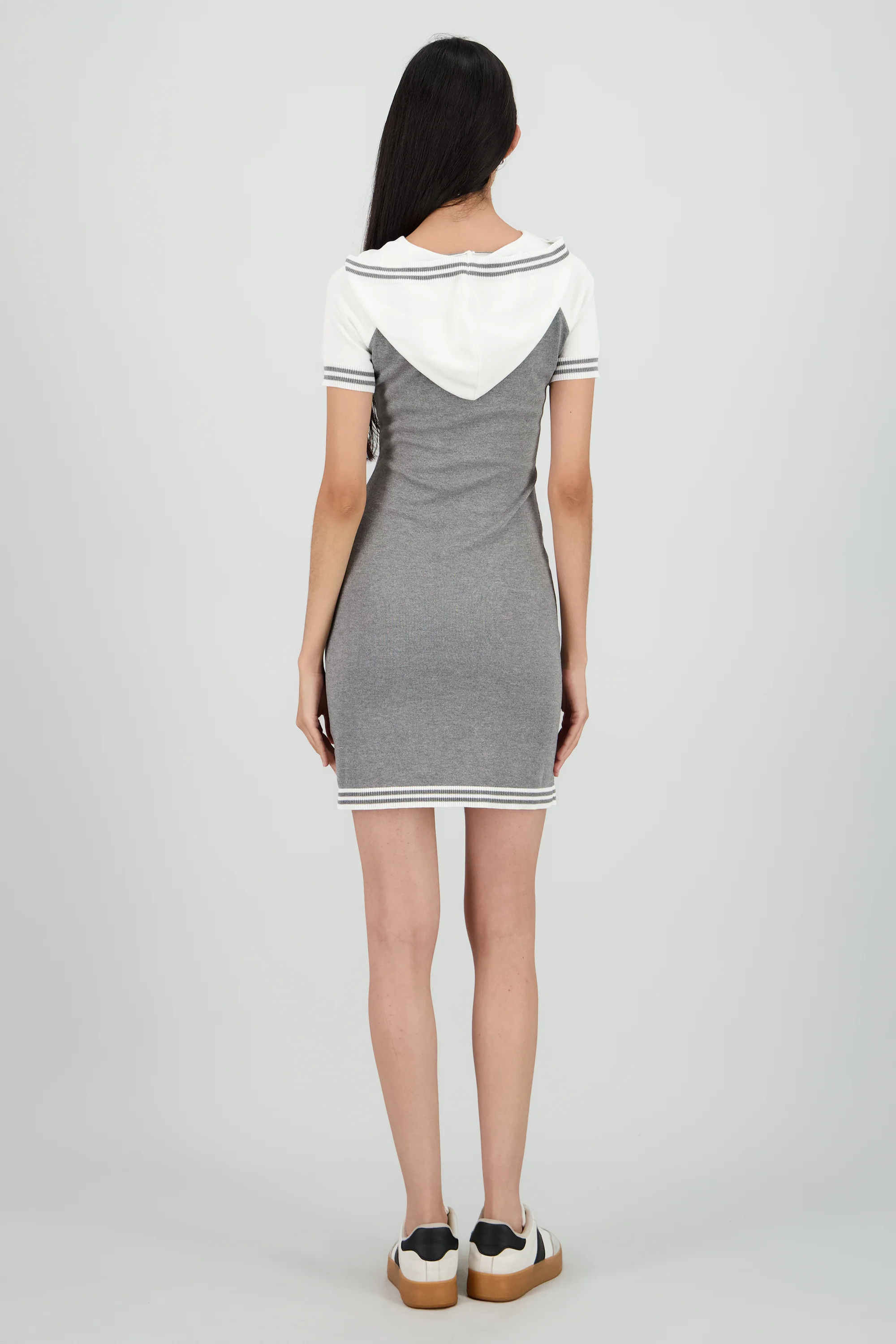 Vestido tejido contraste con gorro - Image 4