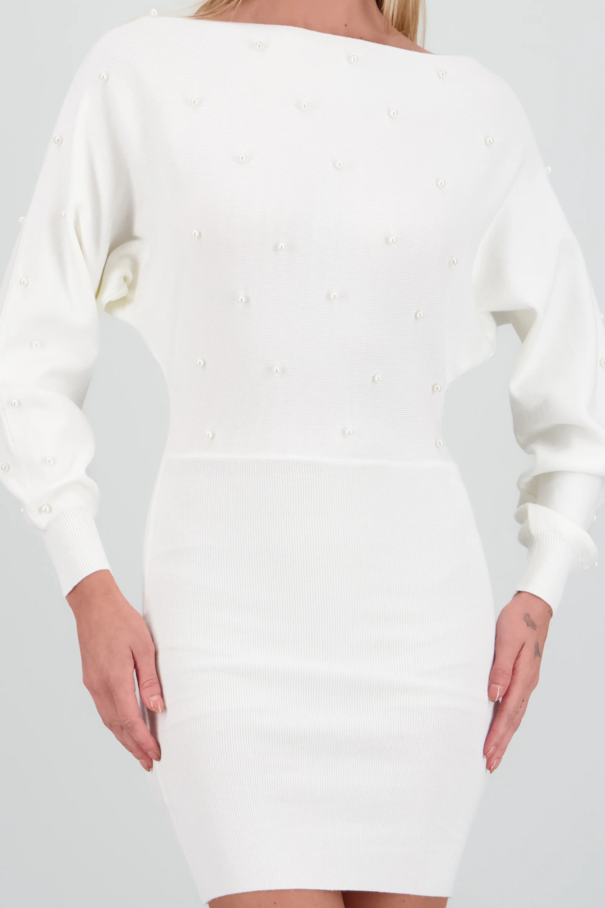 Vestido tejido detalle perlas - Image 5
